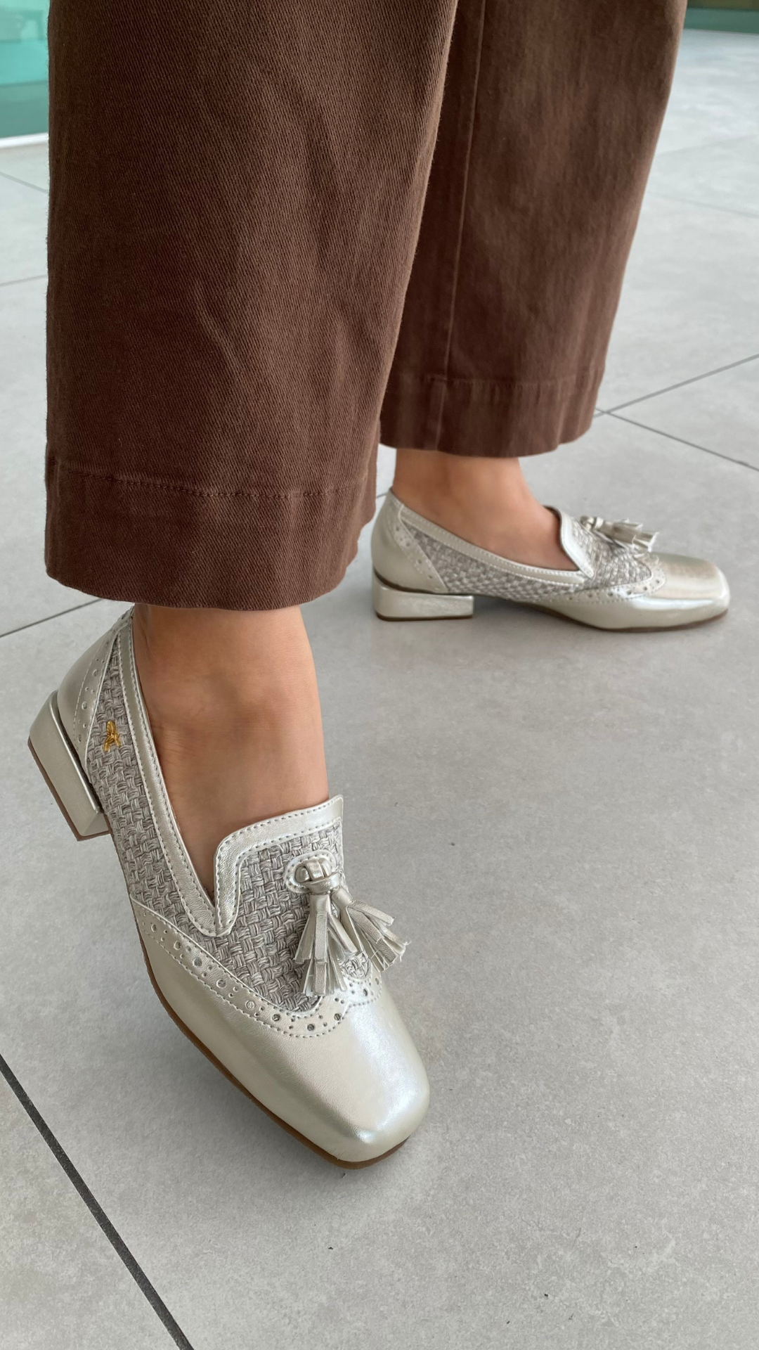 Mocasín Wingtip Punta cuadradaNappa Mercurio