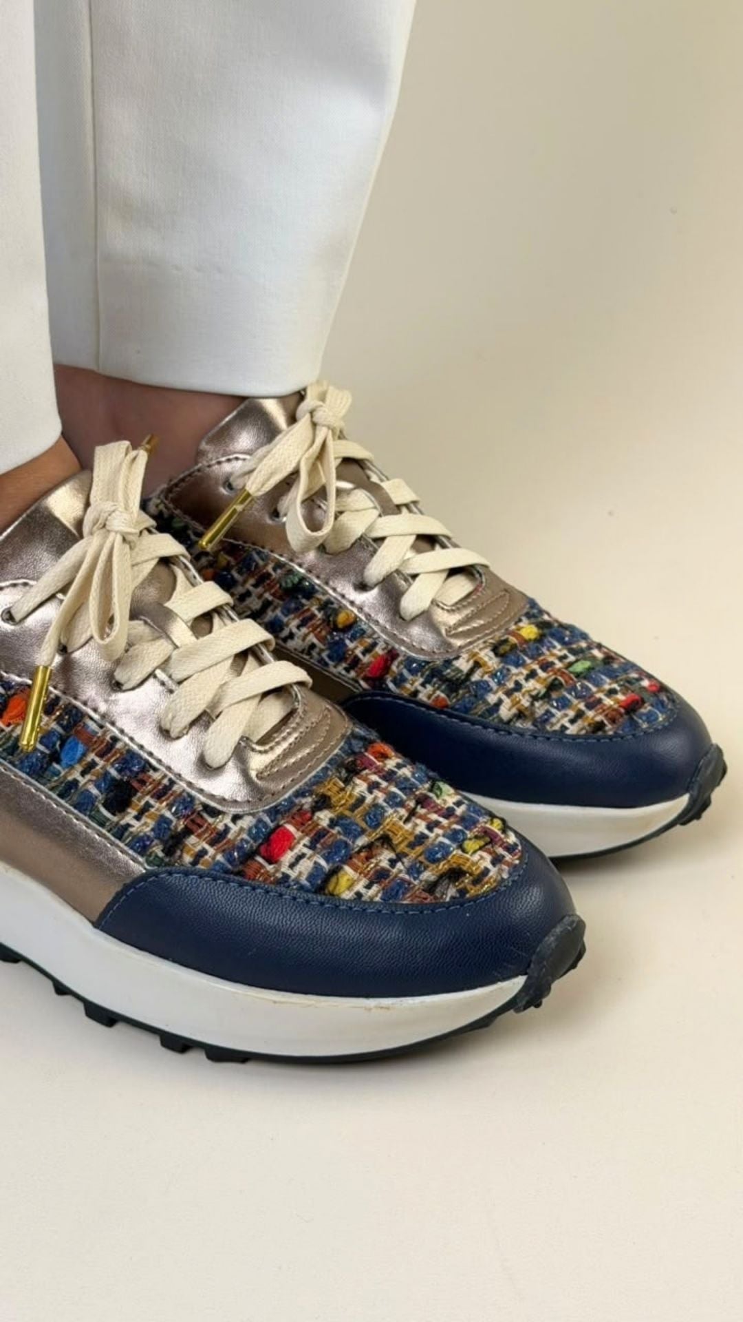 Cream Urban Sneakers
