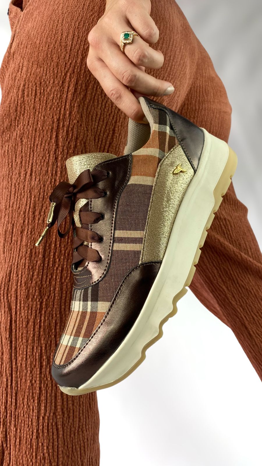 Metal-Mocha Casual Sneakers
