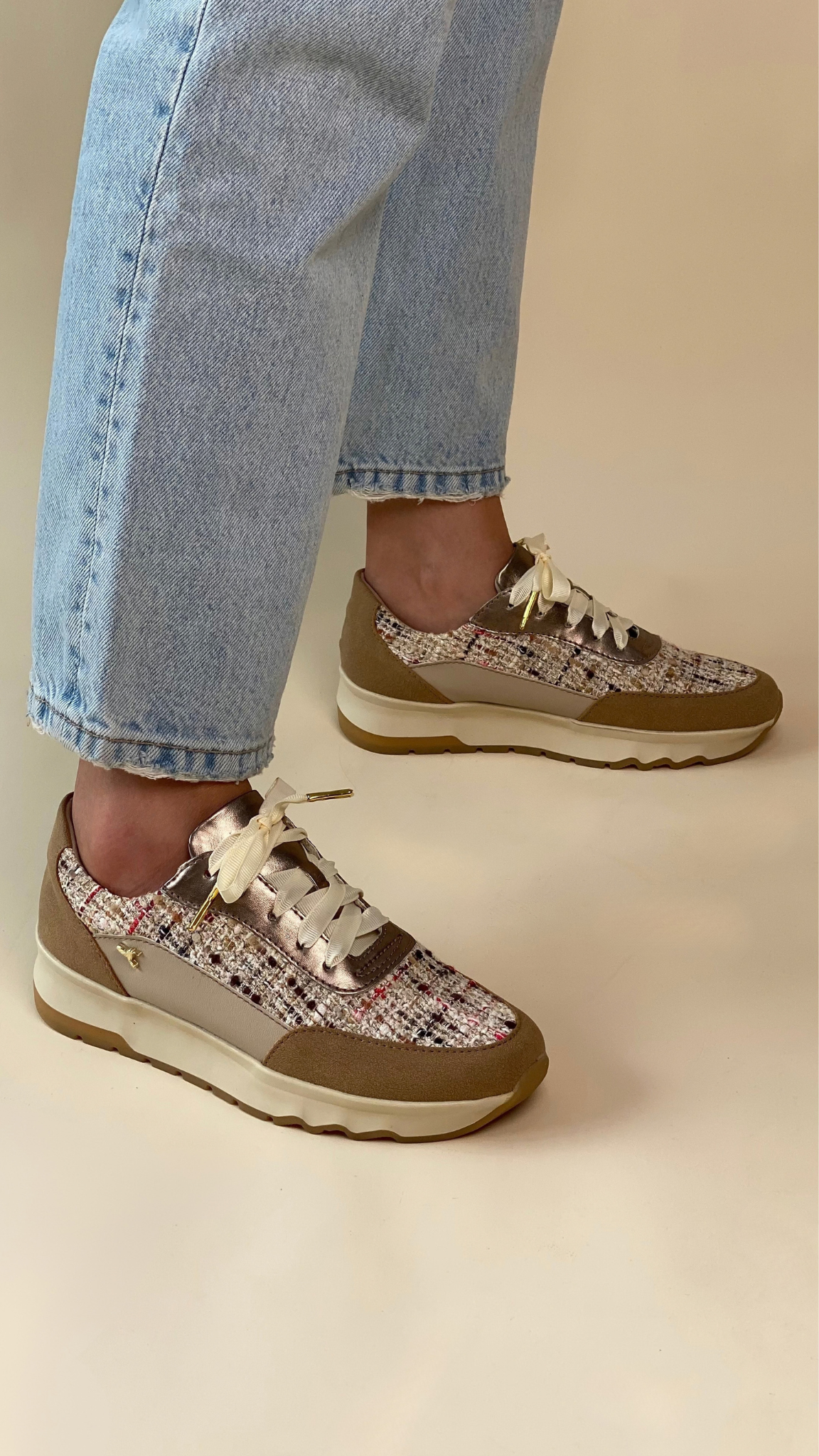 Tenis Urbanos Beige