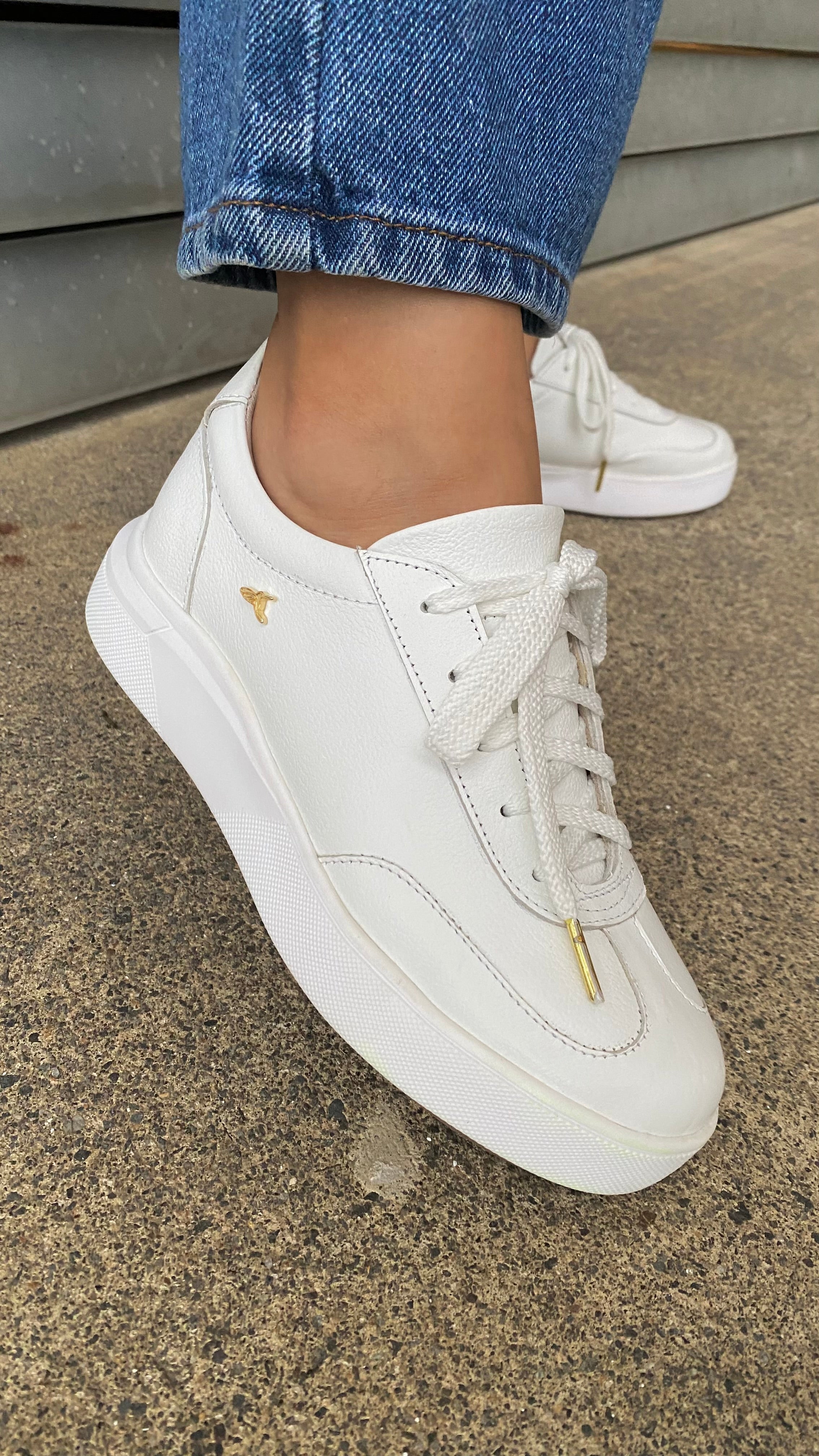 White Casual Tennis Shoes