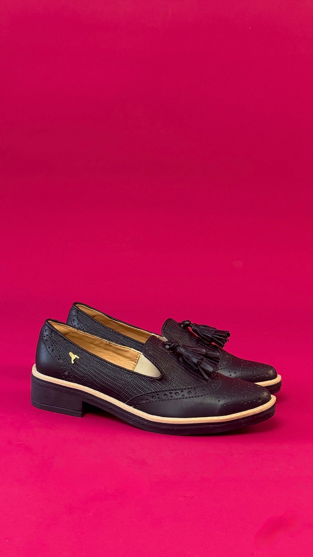 Mocasín Wingtip Negro