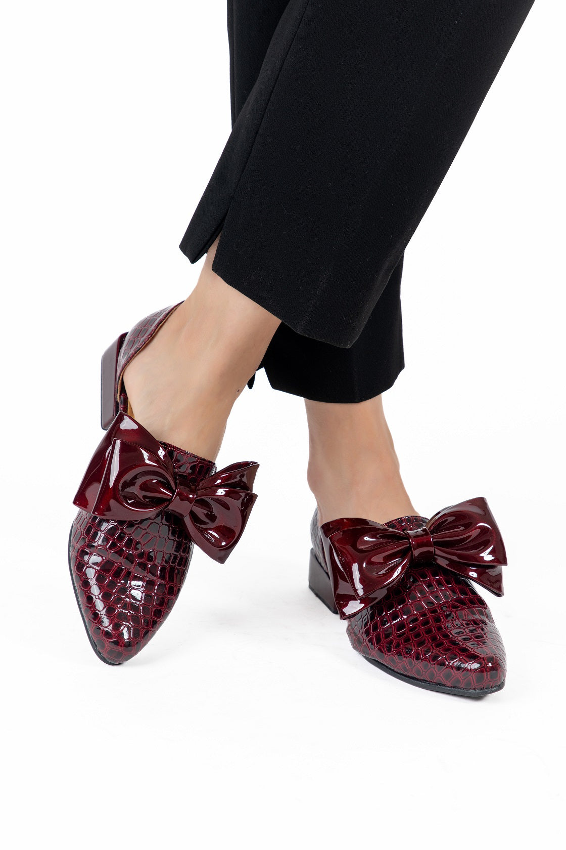 Mocasines para mujer hechos en Costa Rica. Diseño cómodo, elegante y versátil para uso diario con envío nacional e internacional.