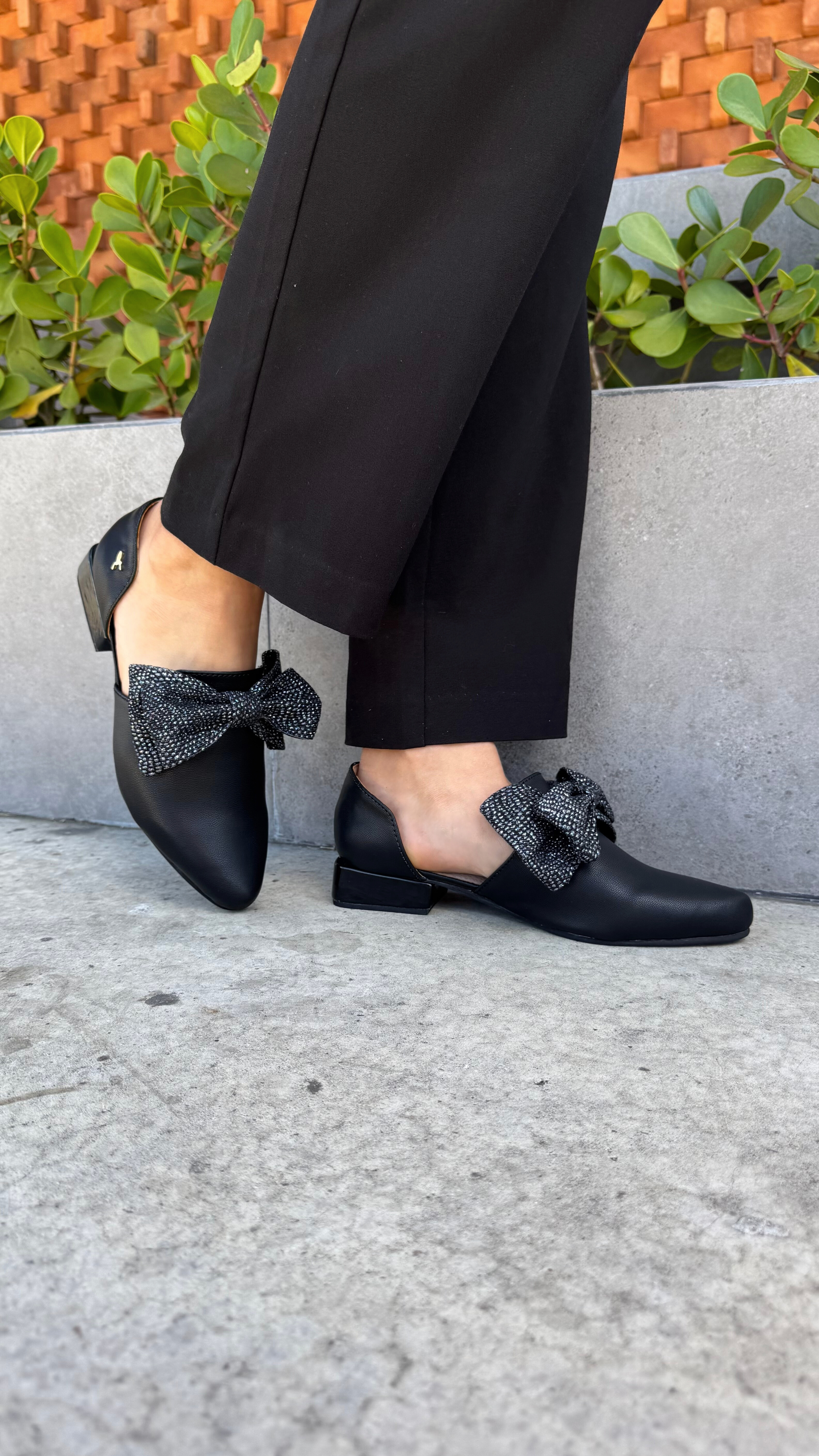 Mocasín Lazo con Detalles Cut-OutNegro