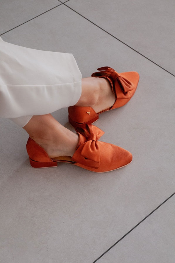 Mocasines para mujer hechos en Costa Rica. Diseño cómodo, elegante y versátil para uso diario con envío nacional e internacional.