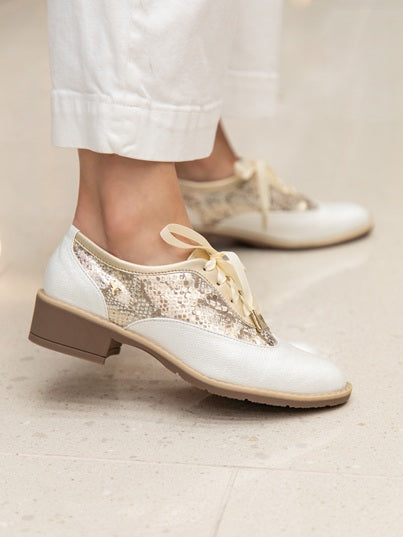 Oxford de Inspiración Clásica Thelma Blanco