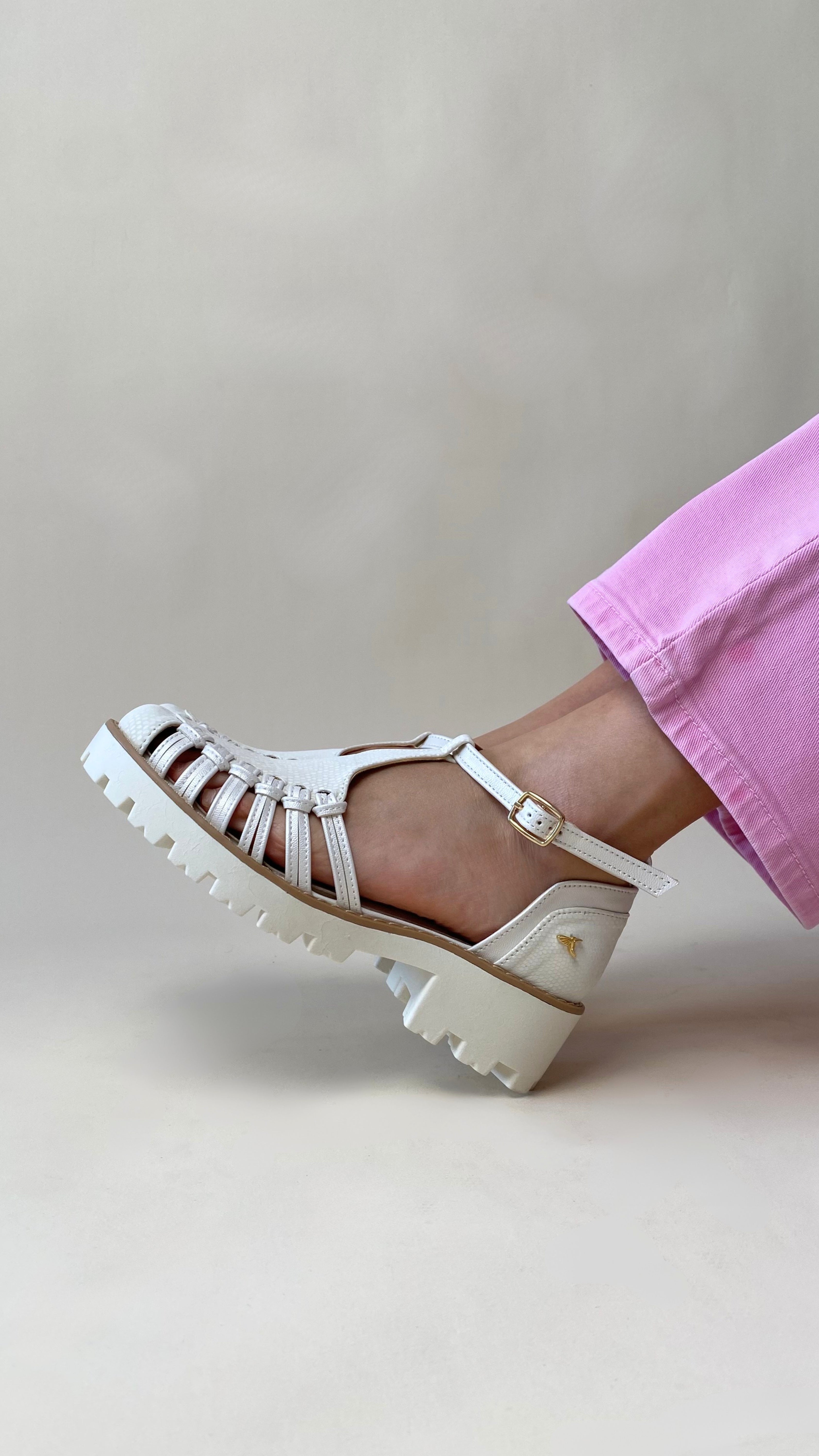 Sandalia Estilo Fisherman Mistic Late