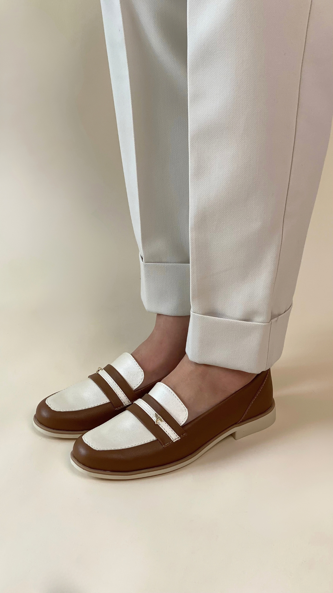 Mocasín Antifaz Camel