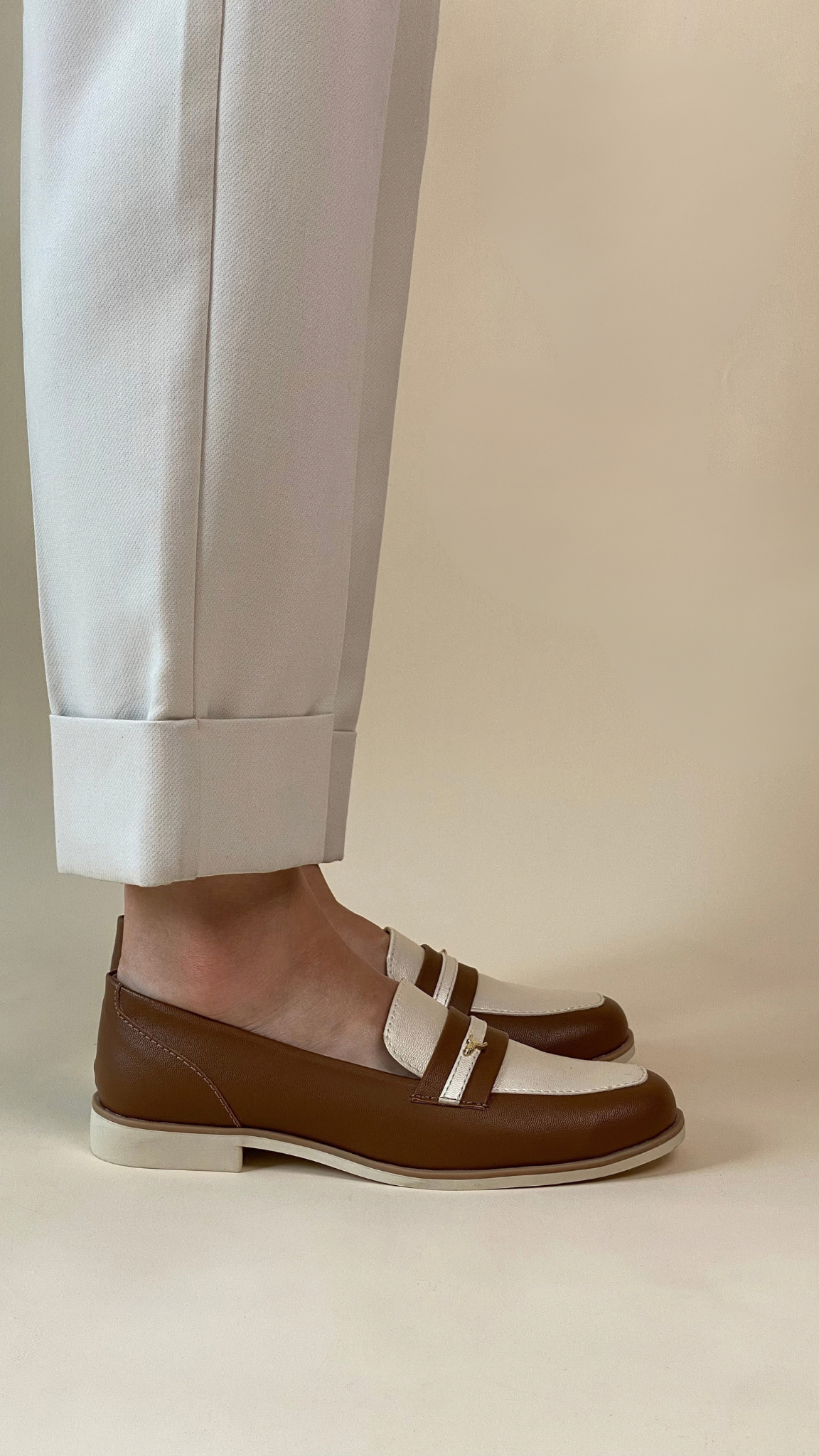 Mocasín Antifaz Camel