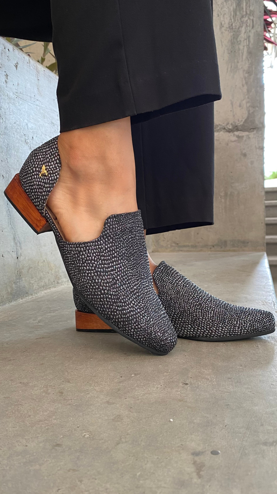 Mocasín Cut-Out Arlet Negro