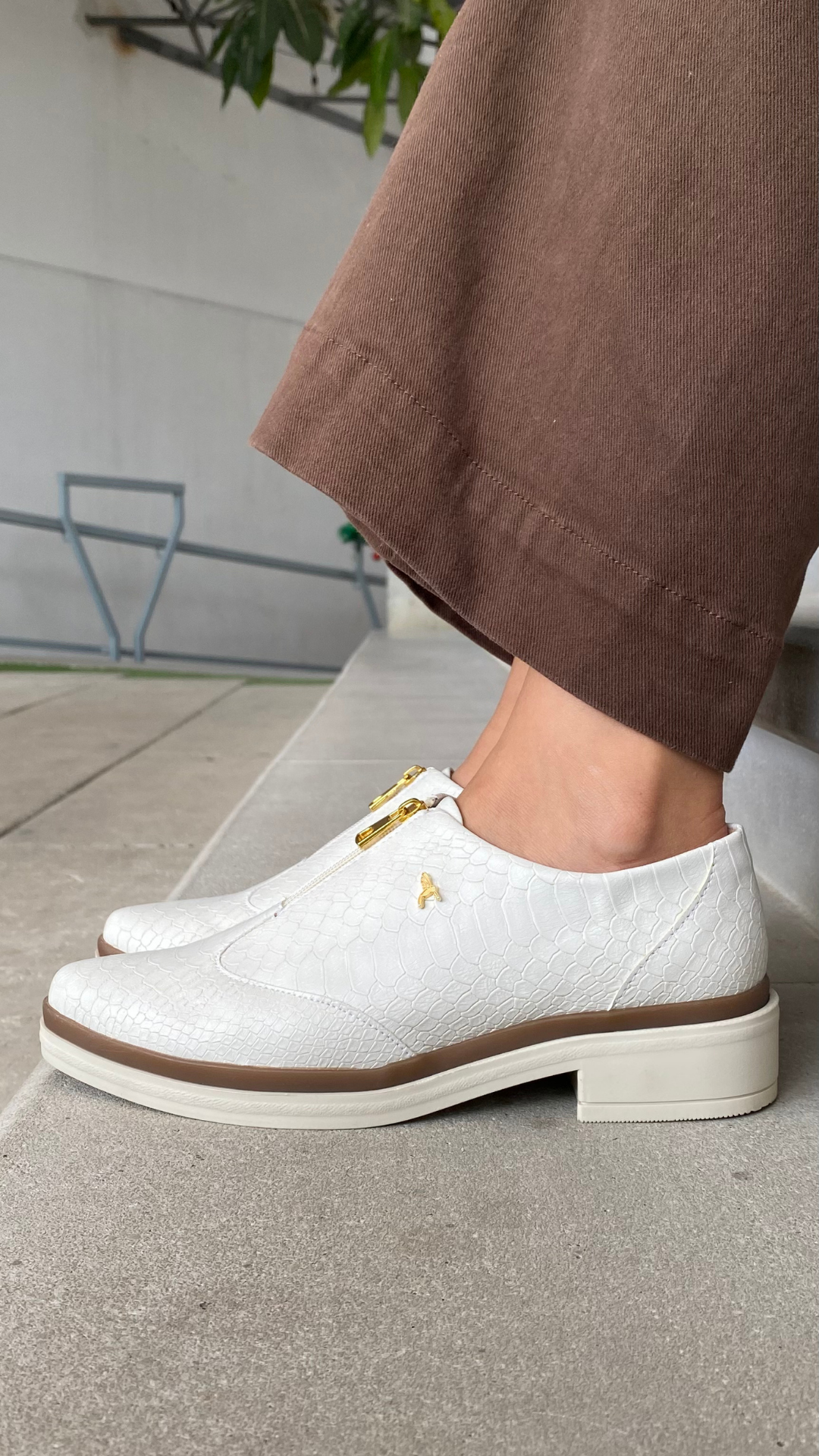 Oxford con ZipperPiton Crema