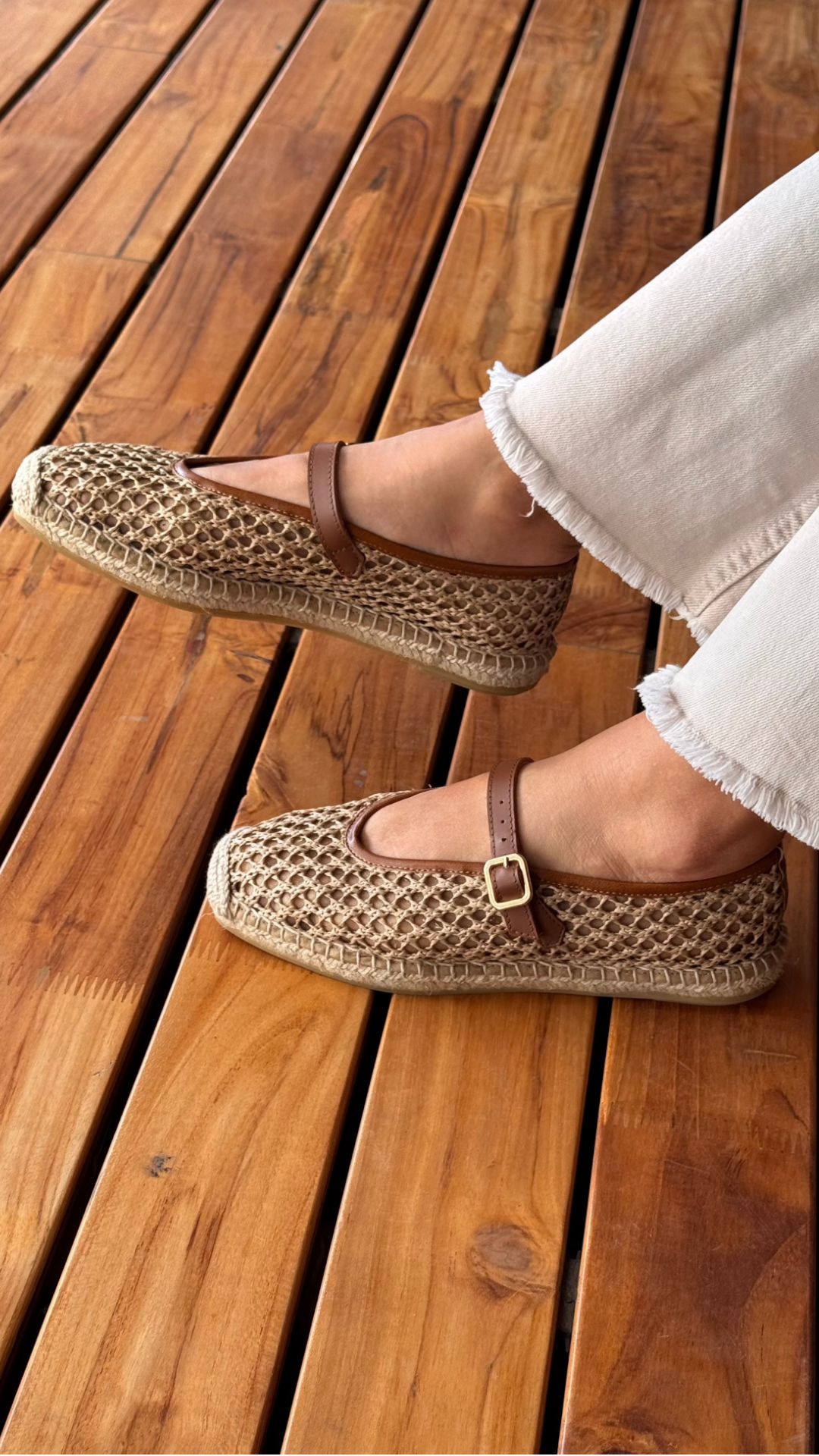 Timeless Camel Flat
