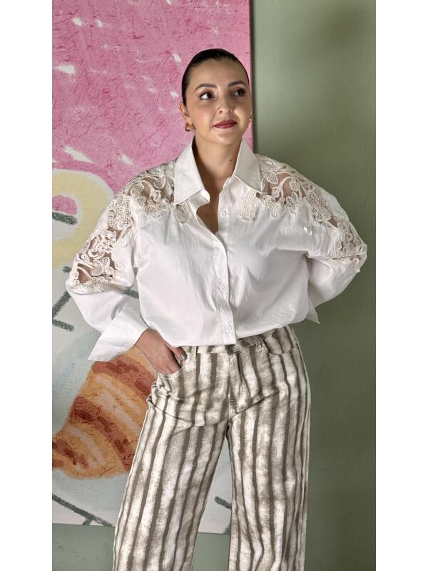 Camisa Encaje Beige