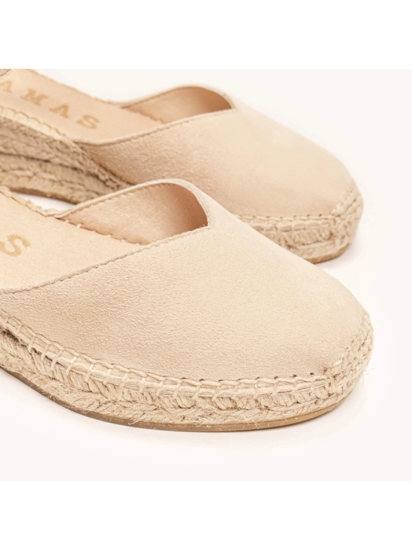 Alpargata Lisa con Cuña Baja Arena
