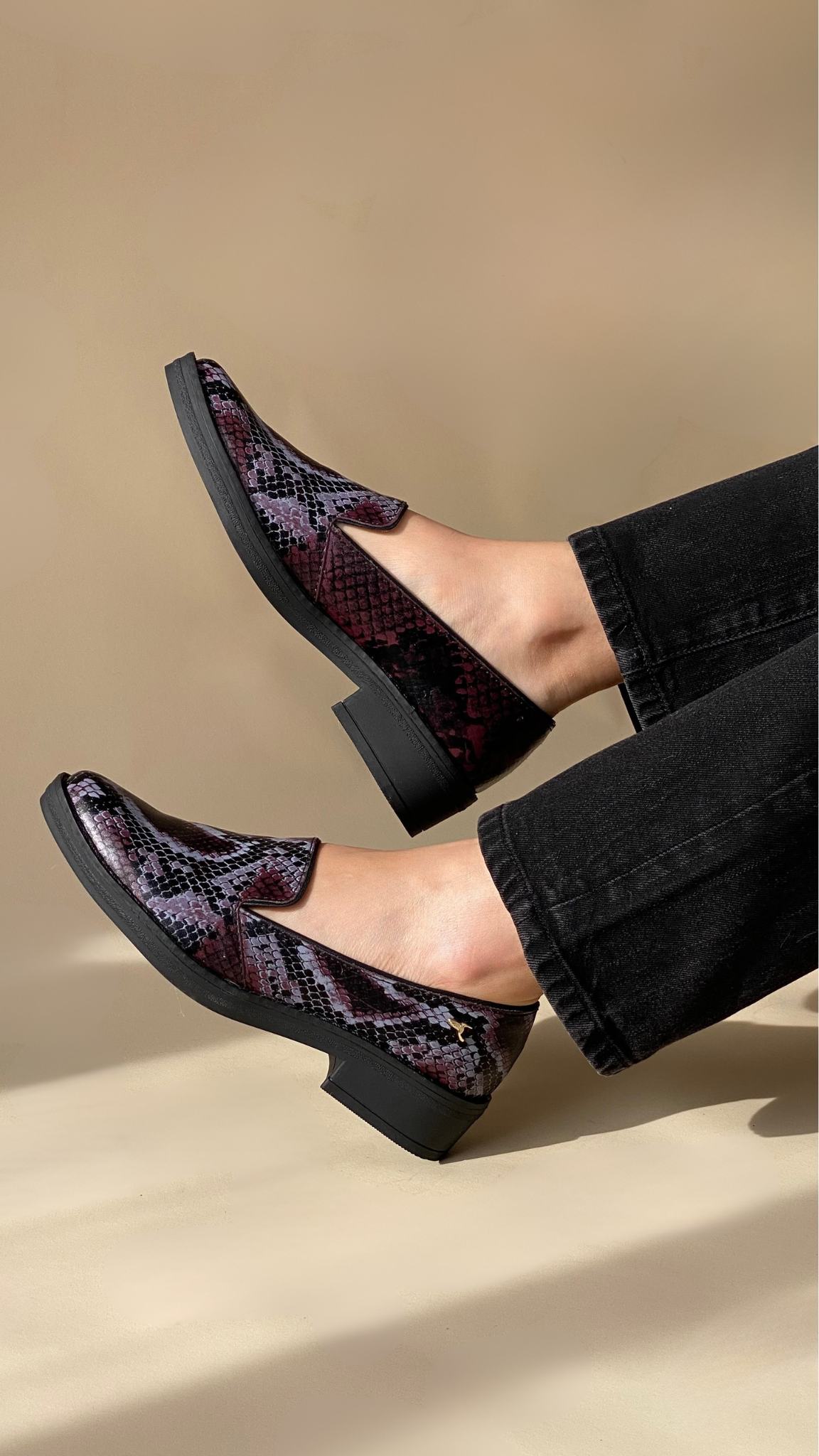 Slipper-style Loafer Piton Camel