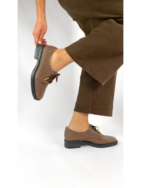 Derby Punta Cuadrada Lazo de Cinta Mustang