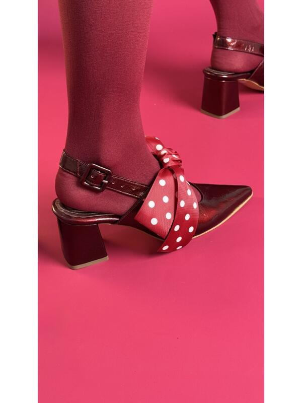 Slingback de Tacon con Lazo Statement Burgundy
