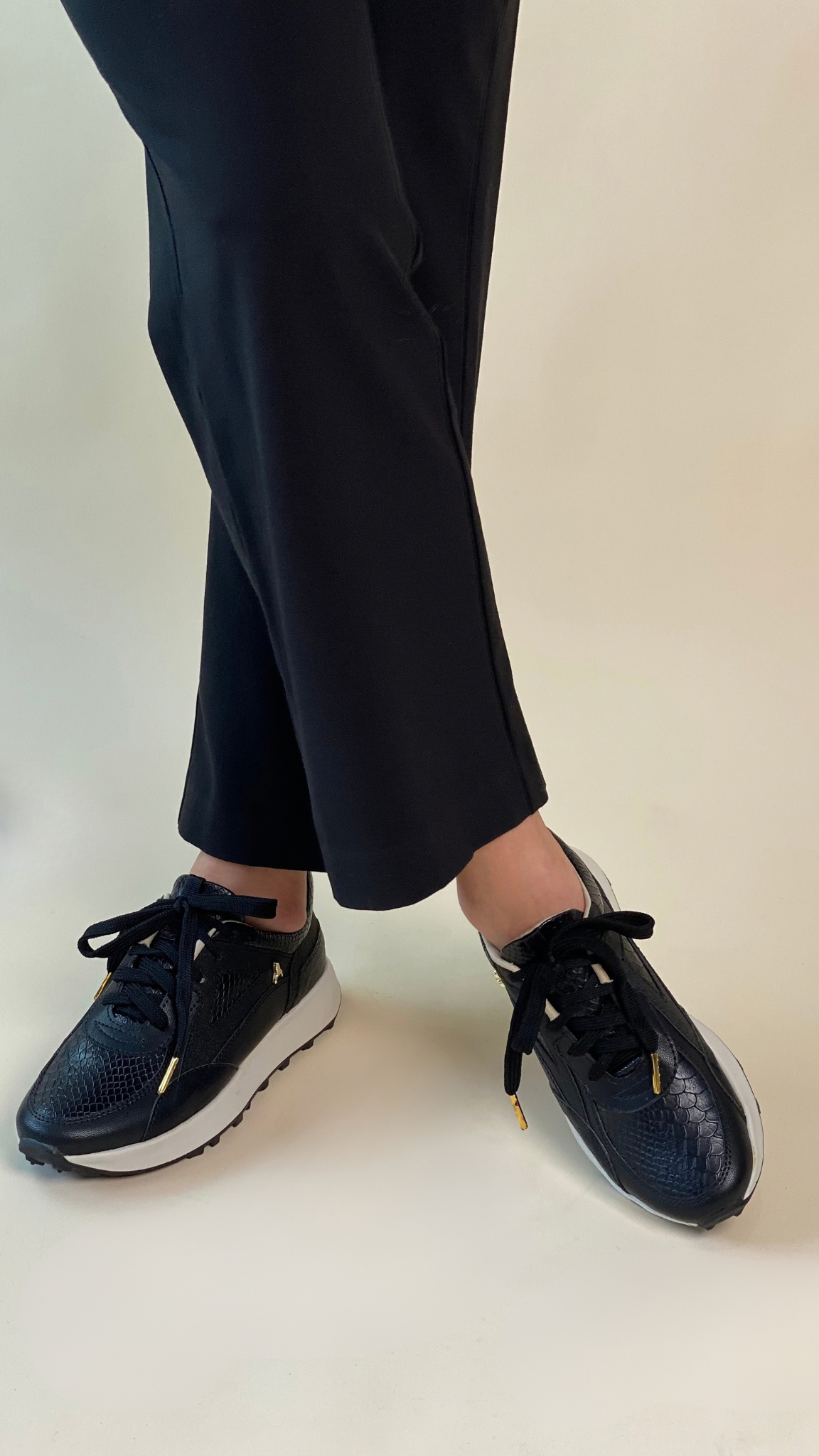 Metallic Nappa Essential Urban Sneakers Mercurio