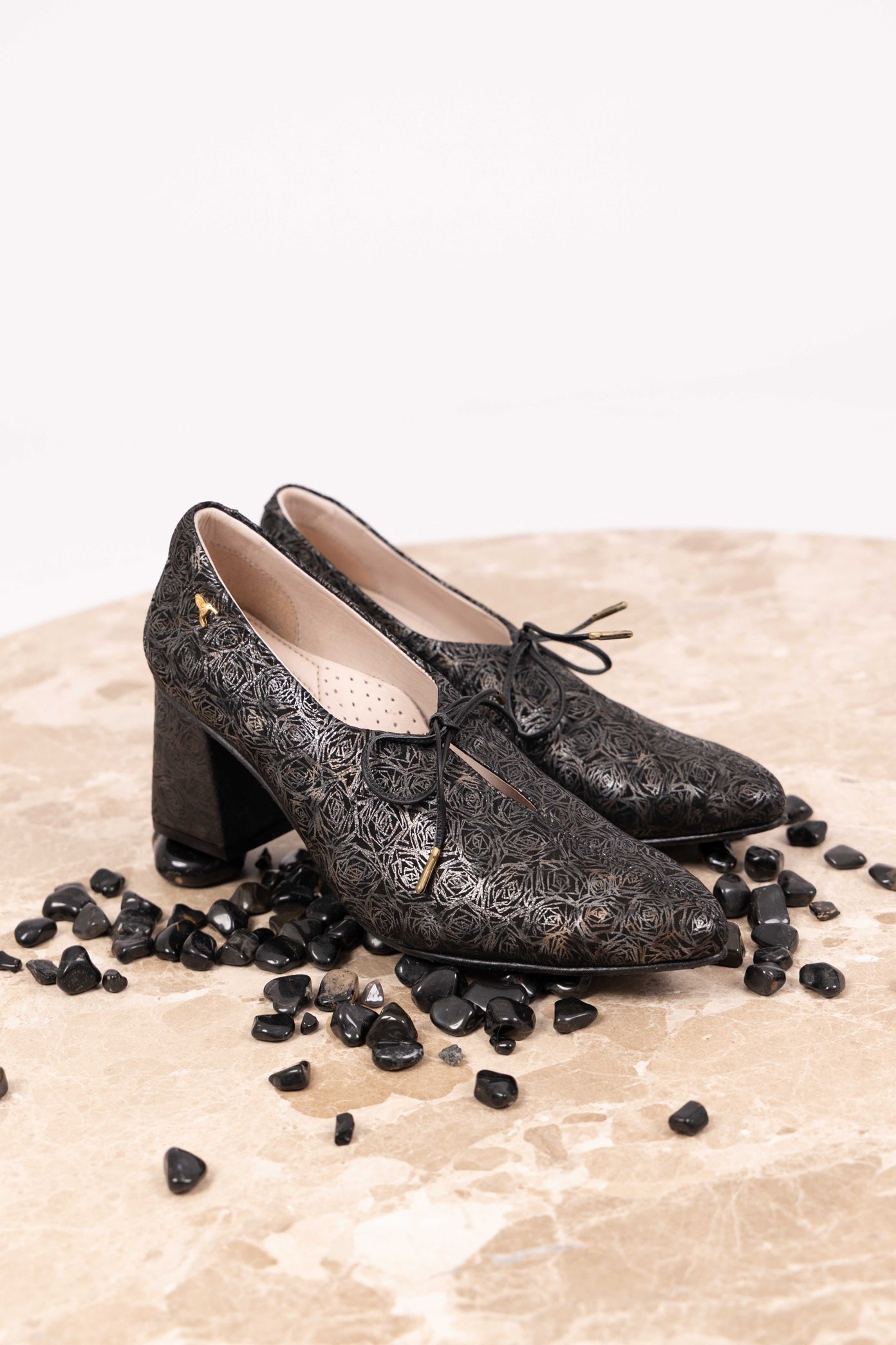 Oxford Black and White Heel