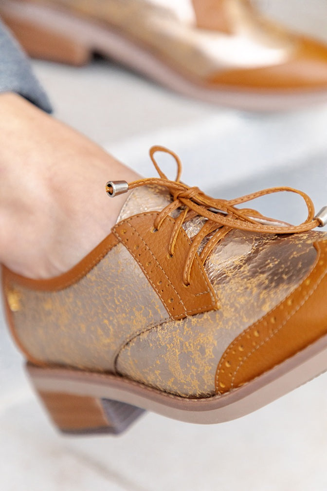Derby Wingtip Miel-Castano
