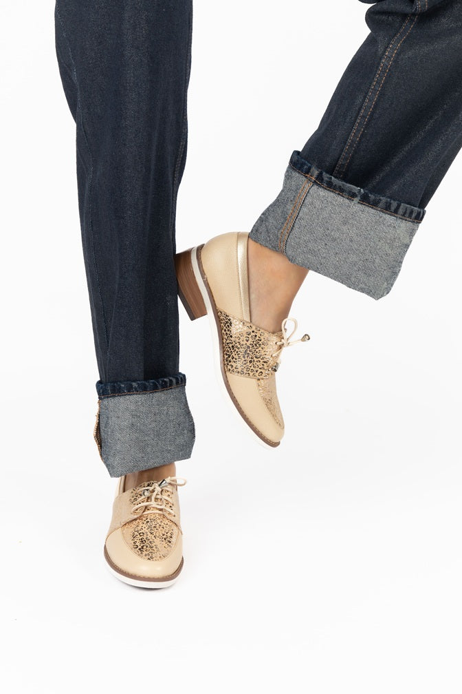Derby Casual Mantequilla