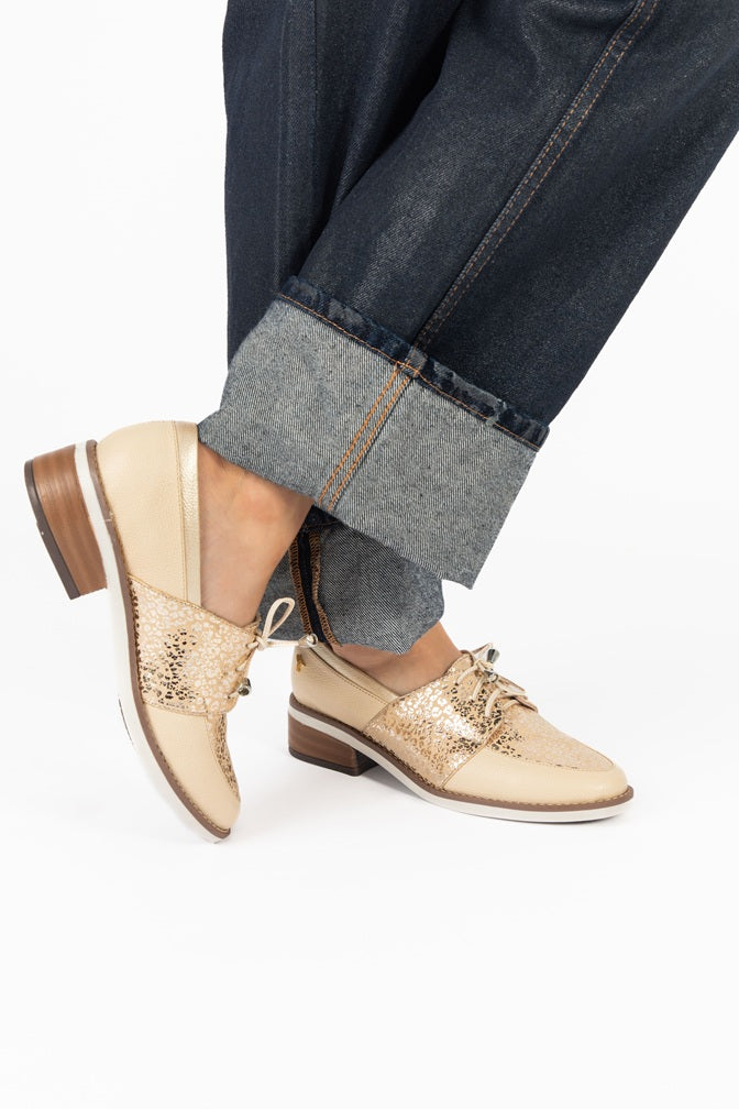 Derby Casual Mantequilla