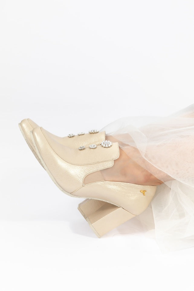 Tacon Estilo Victoriano Blanco Ostra