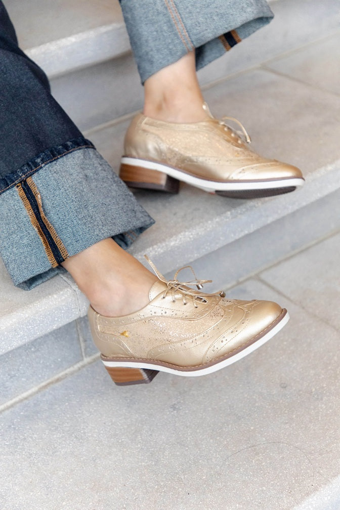 Oxford Clásico Casual Oro
