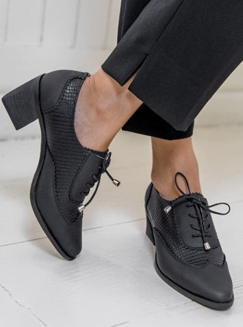Oxford de Tacon Negro-Liso
