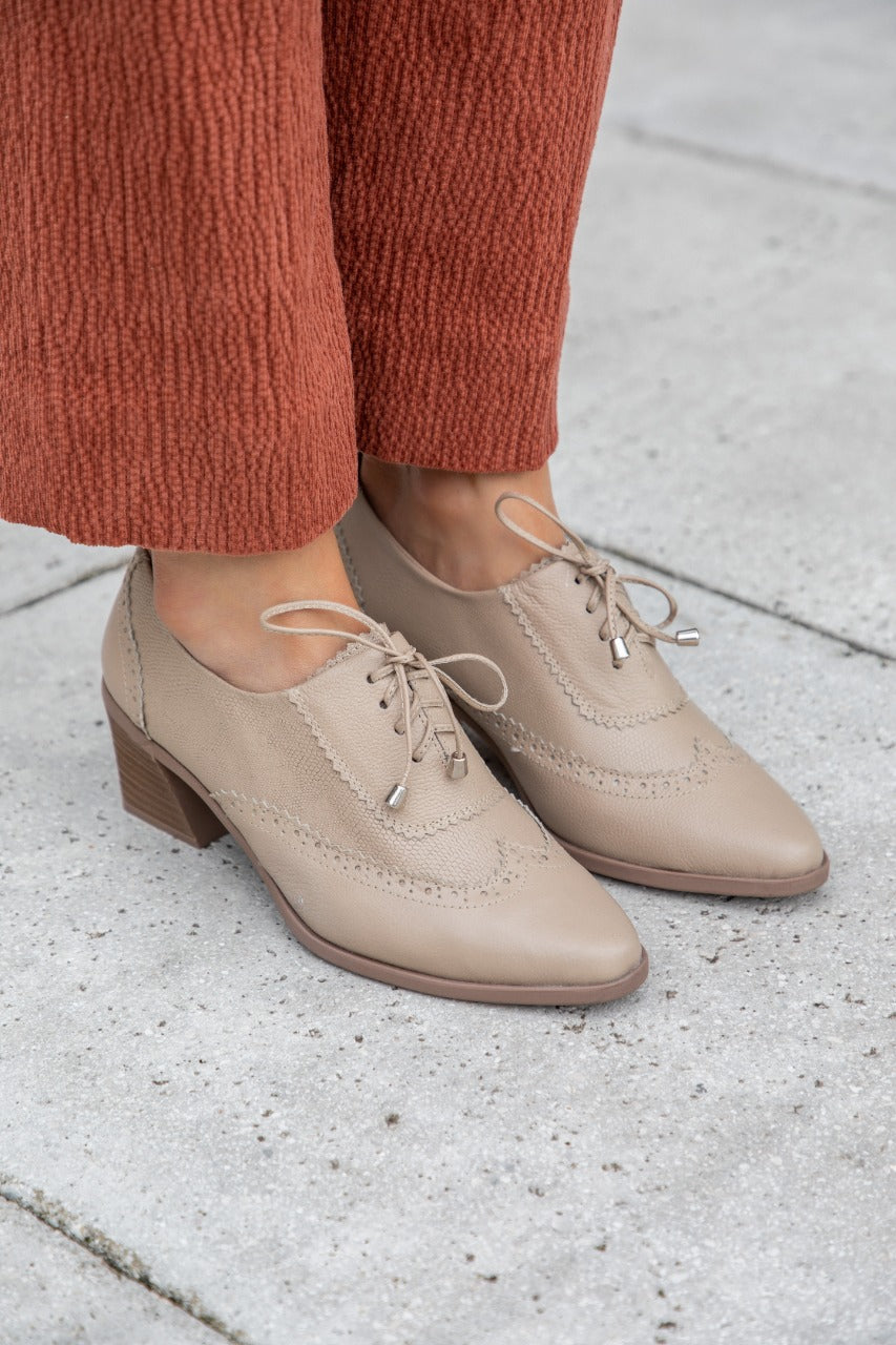 Oxford de TaconBeige