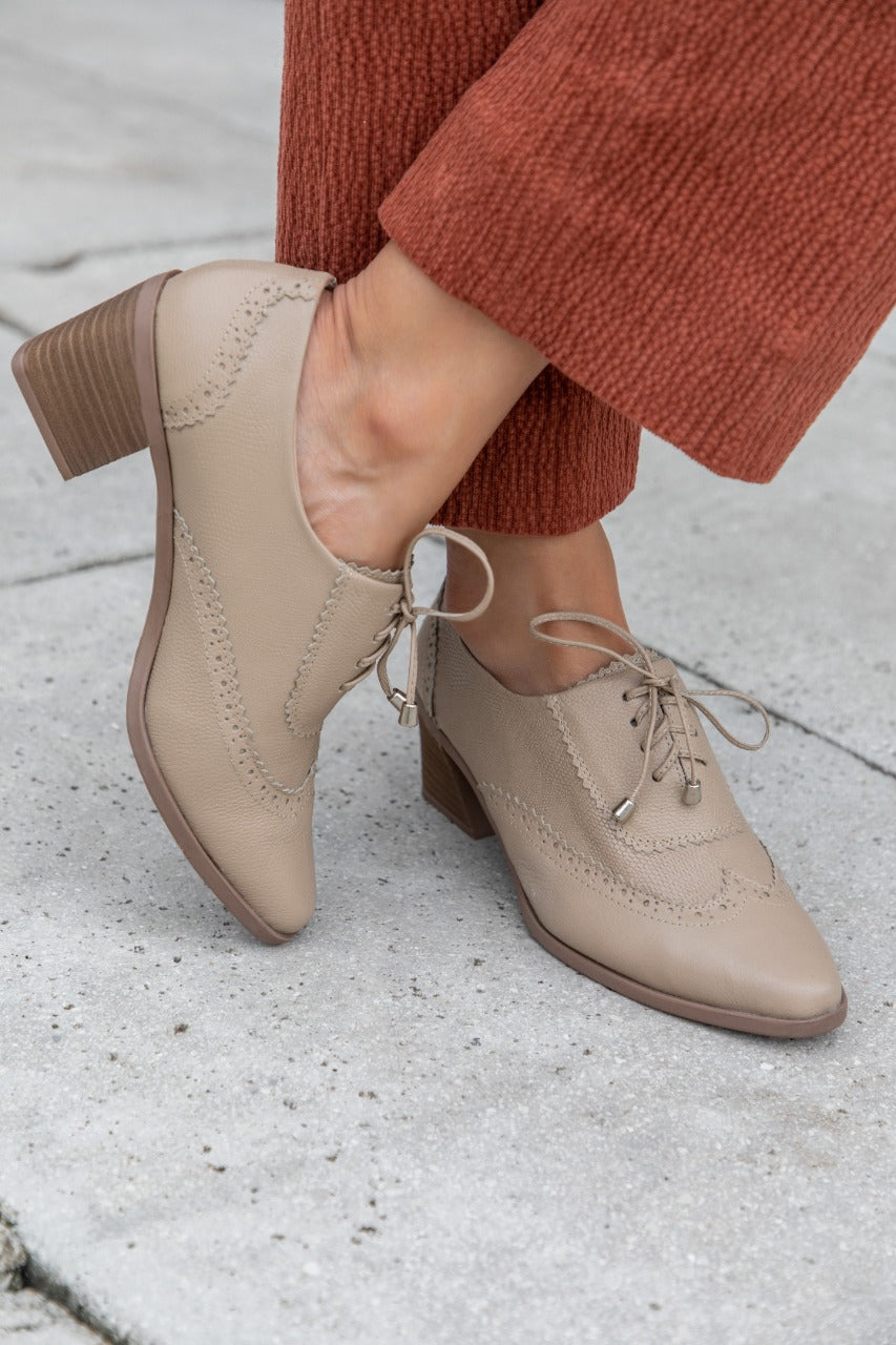 Oxford de TaconBeige
