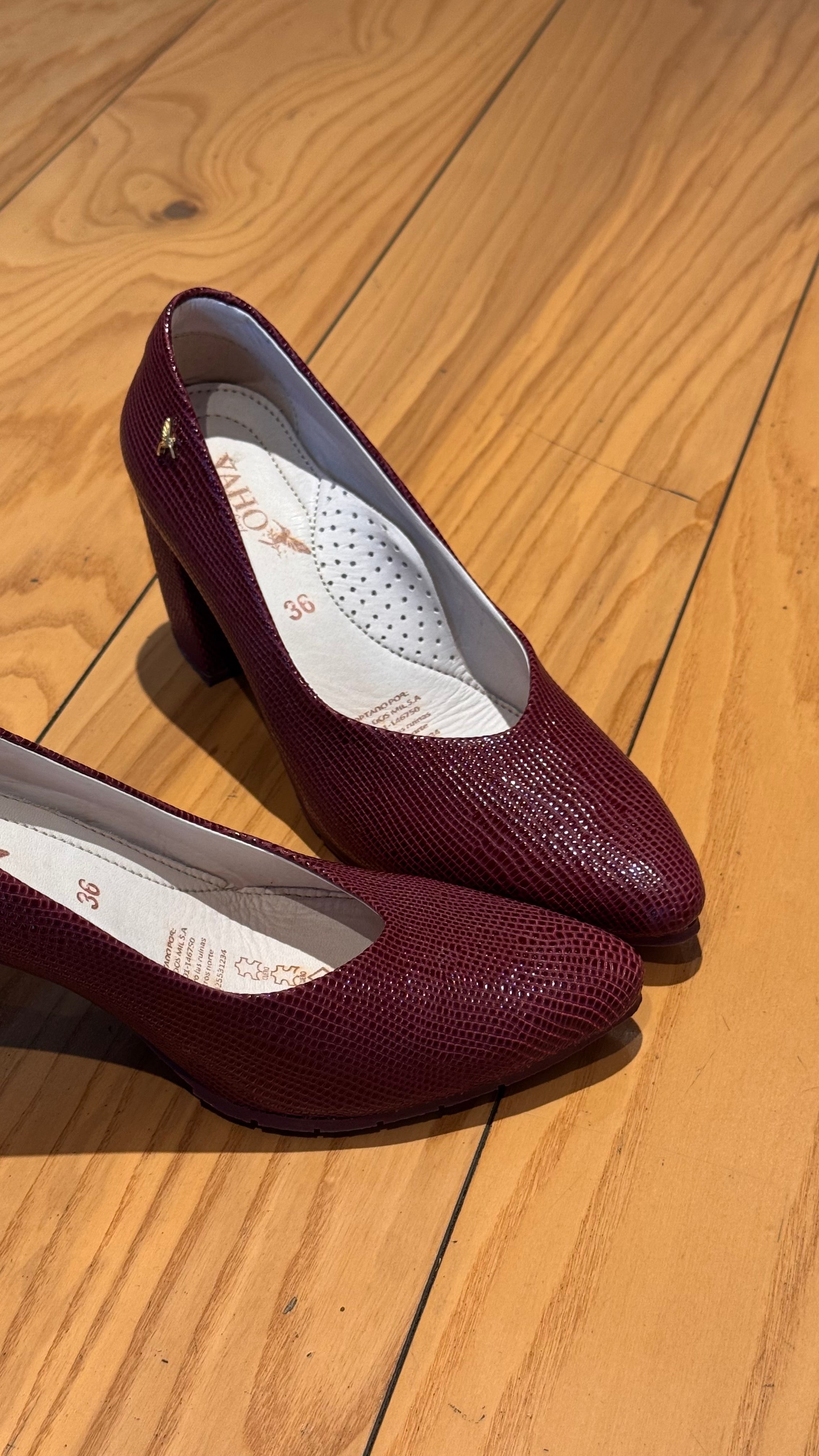 Tacón Working Girl Vino