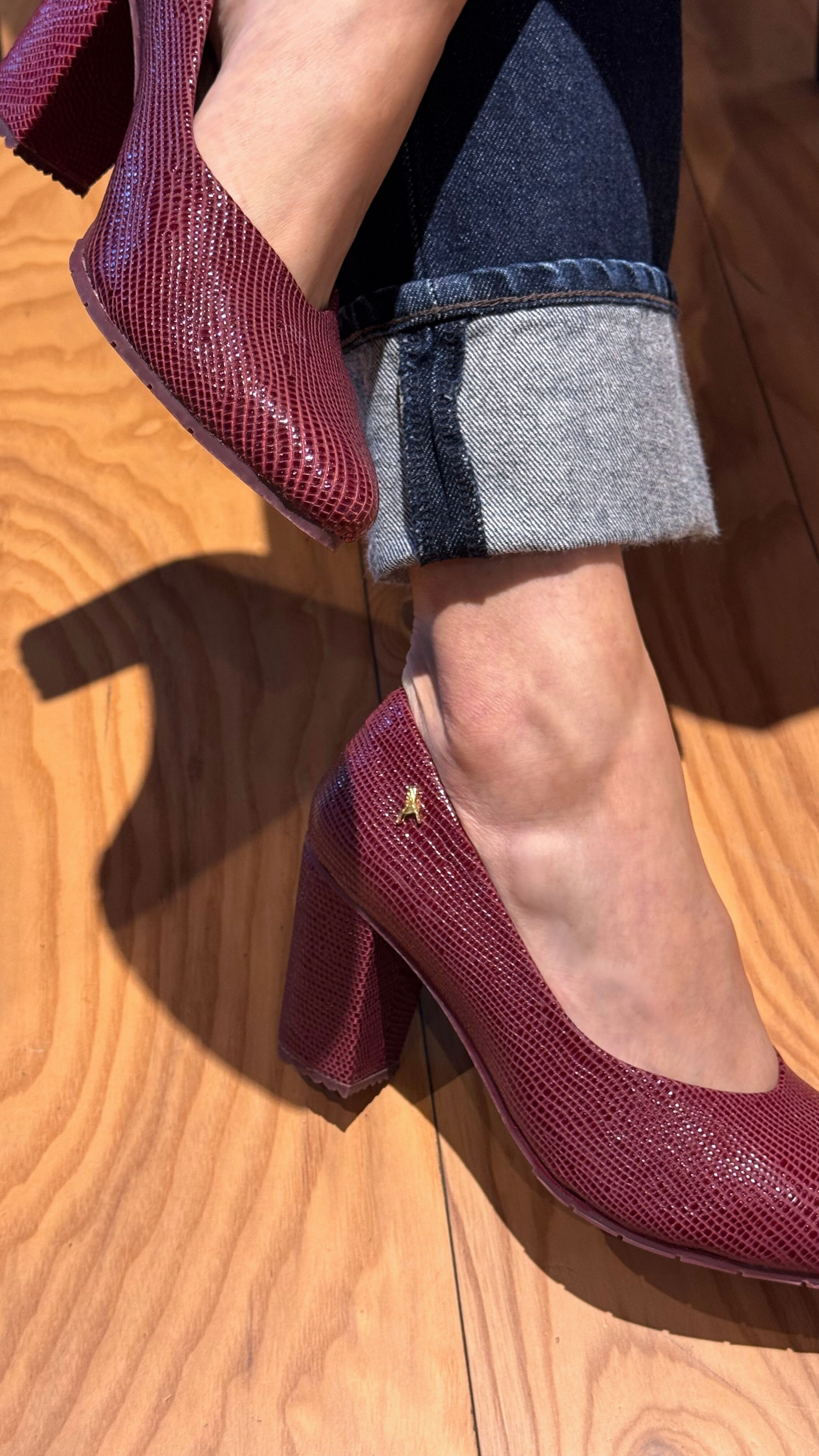 Tacón Working Girl Vino