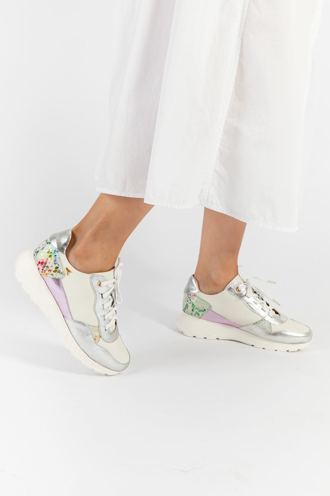 Tenis Casual Travel Plata