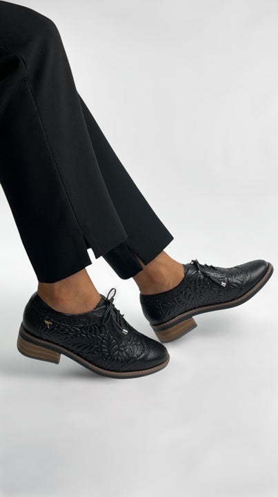 Oxford Punta Redonda Wingtip Negro-Liso