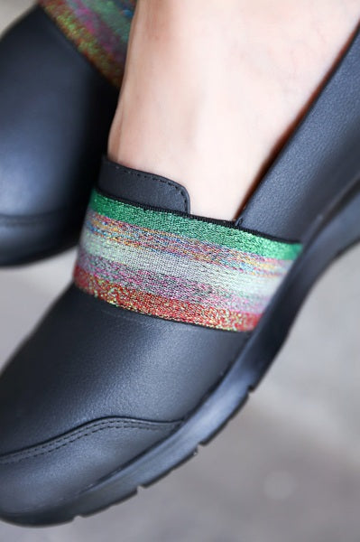 Black Plain Slip-On Sneakers