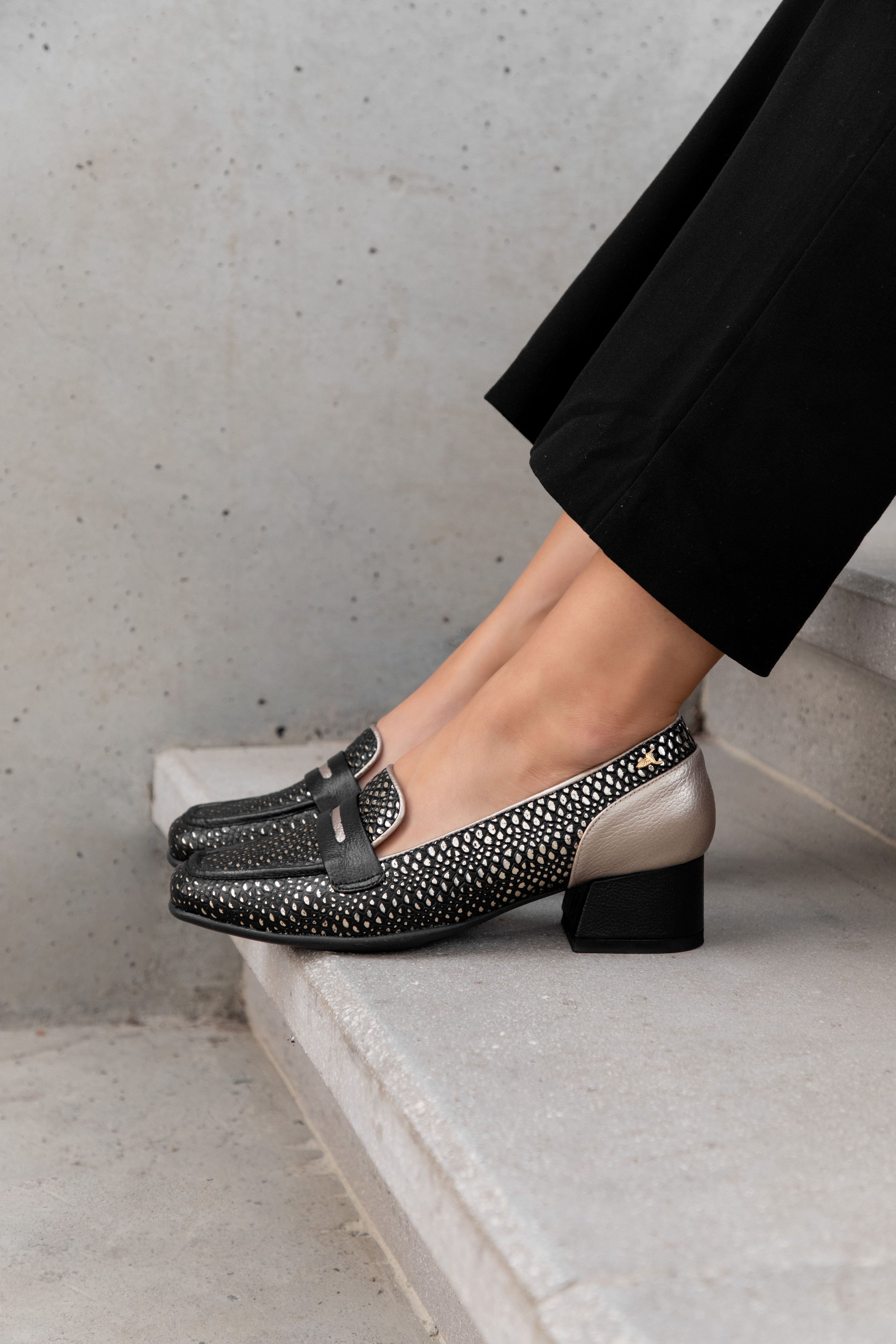 Mocasín Negro Liso Timeless