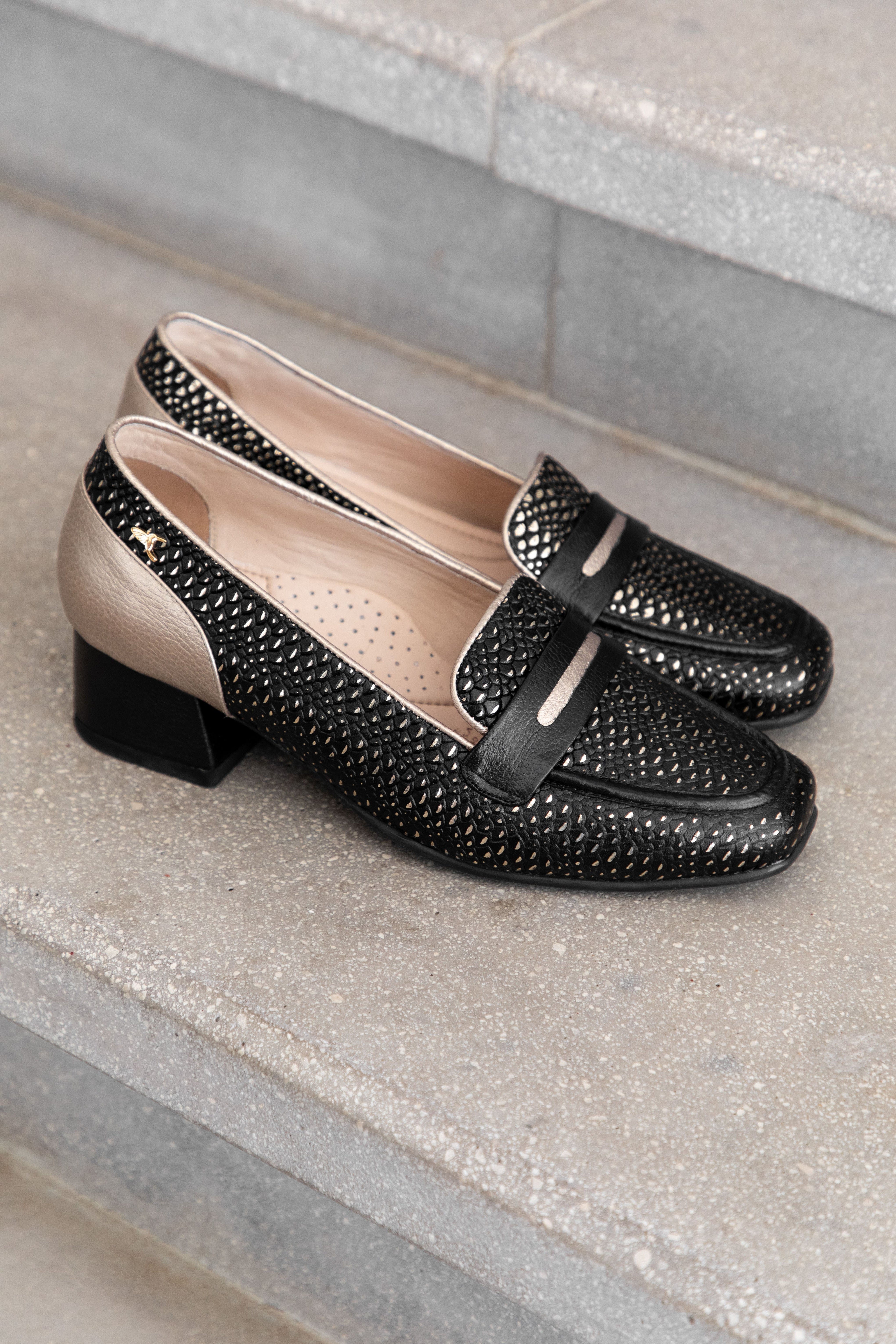 Mocasín Negro Liso Timeless