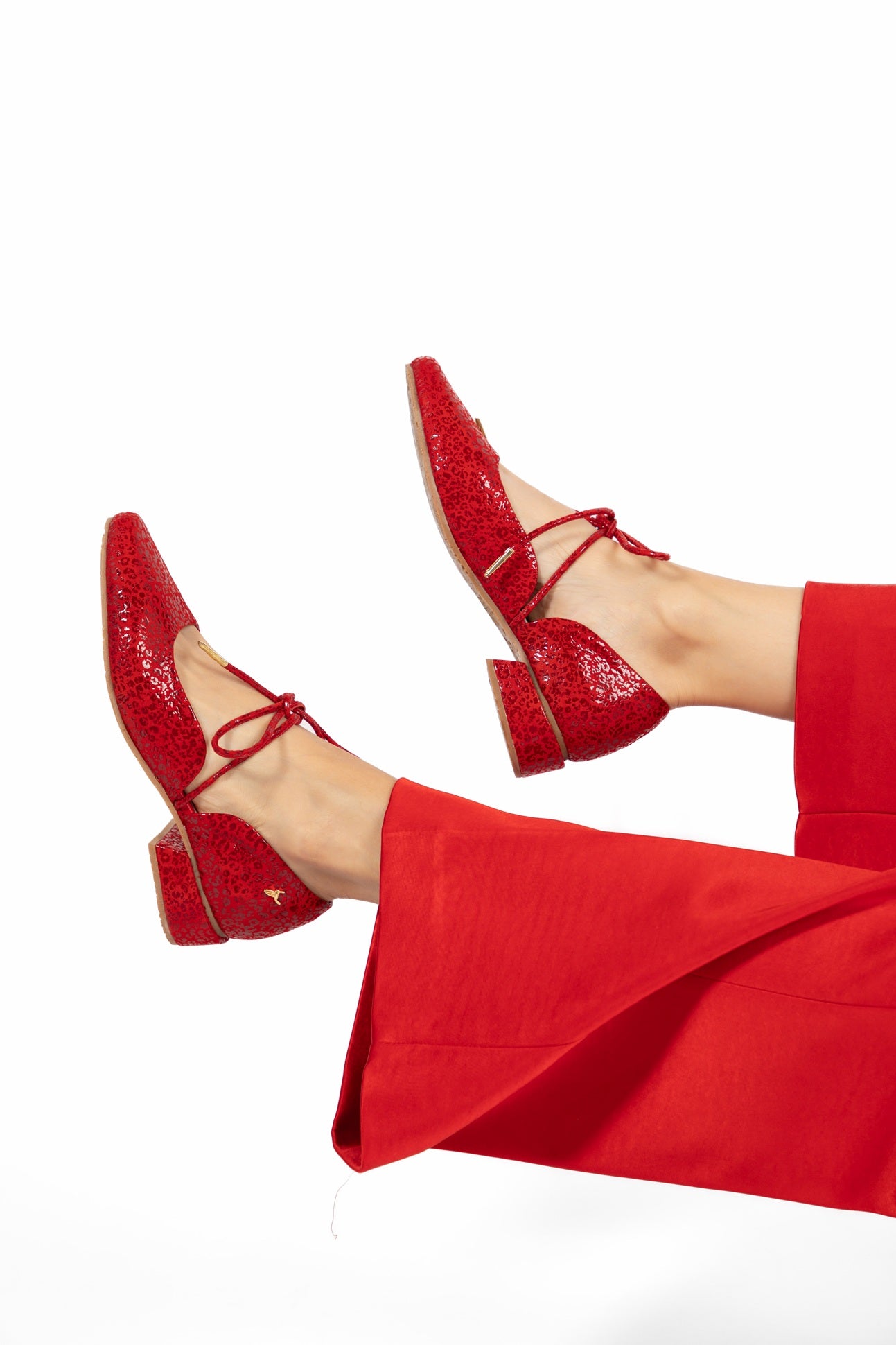 Flat Lace-Up Rojo