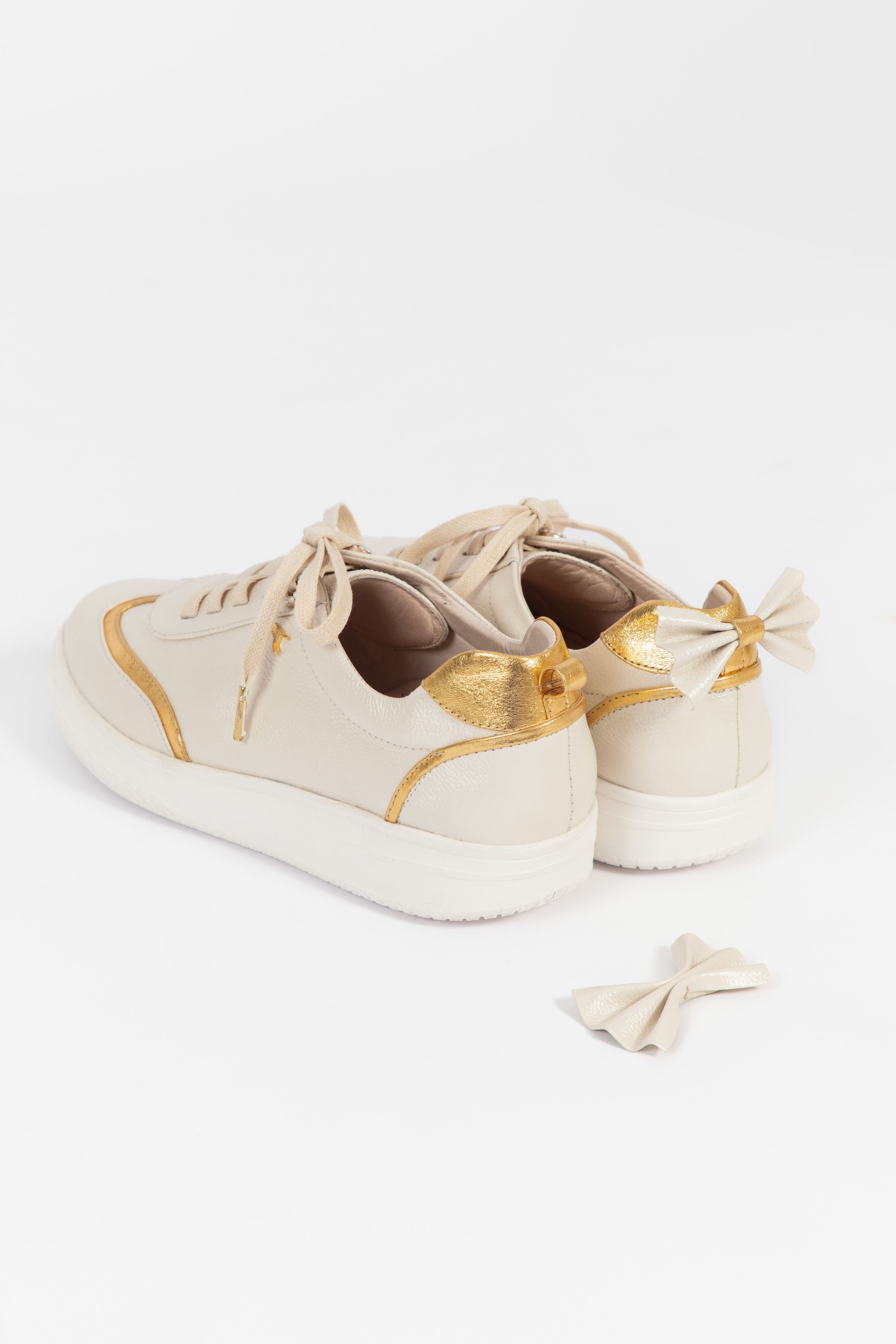 Low-Profile Beige Sneakers