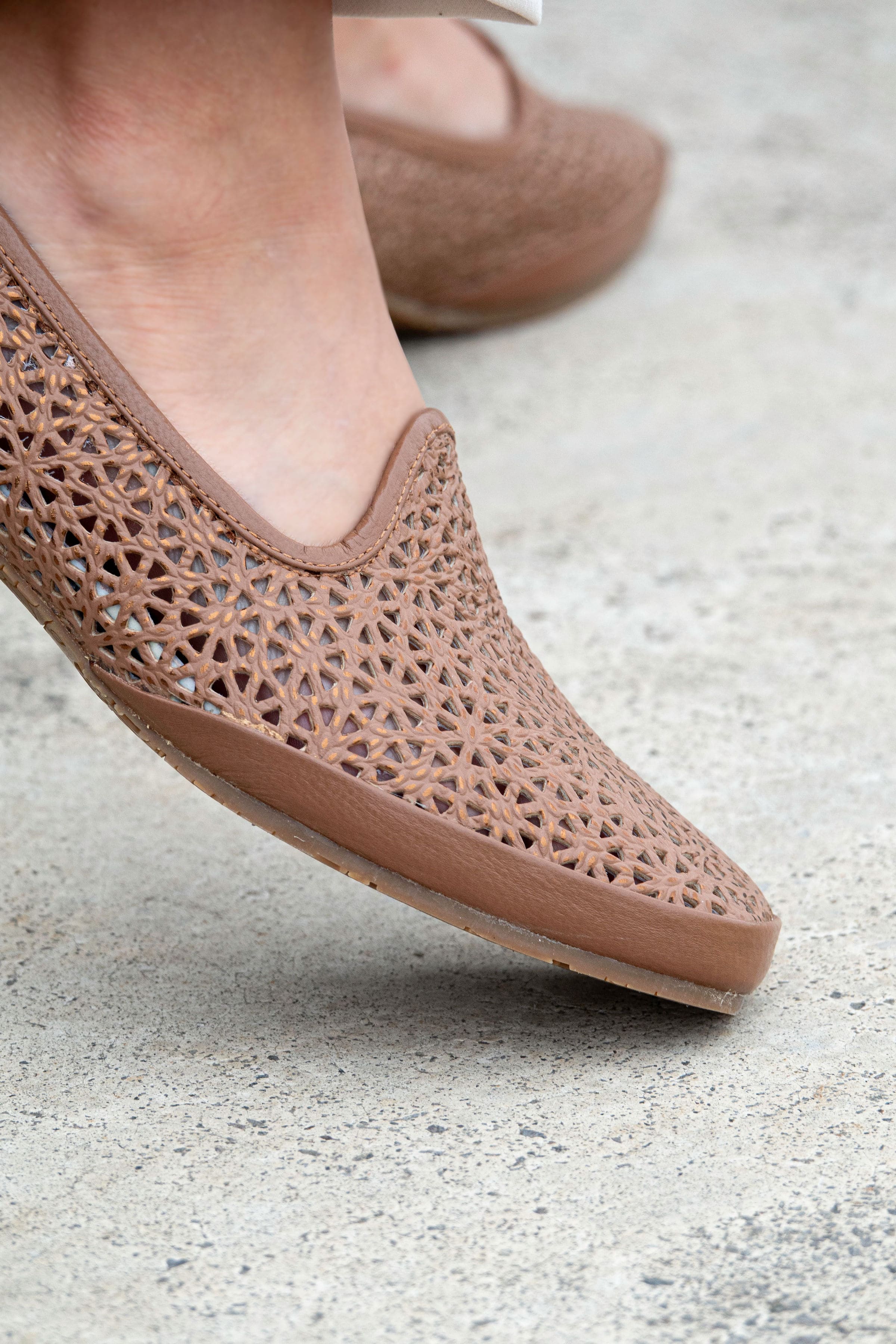 Slip-On Clasico con Tacon Miel