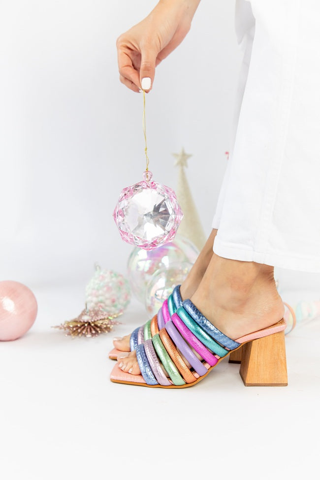 Sandalias de cuero para mujer diseñadas en Costa Rica. Estilos cómodos, modernos y versátiles con envío a todo Costa Rica e internacional.