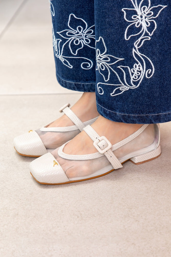 Mary Jane Flat con Transparencia Talco