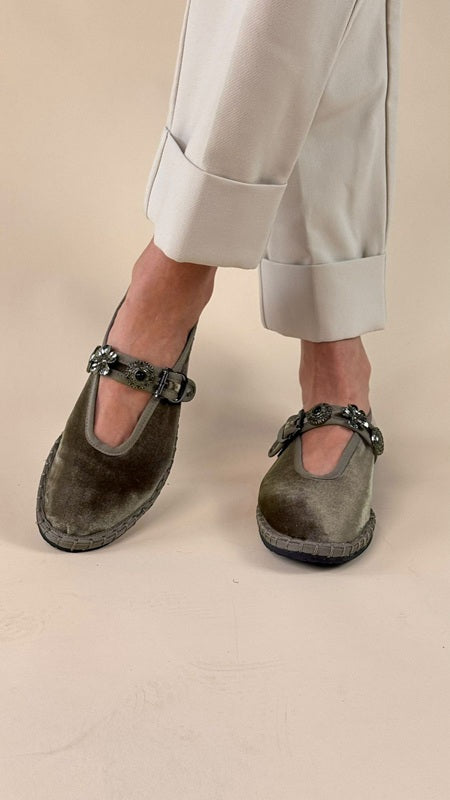 Taupe Flowy Pants with Deluxe Hardware