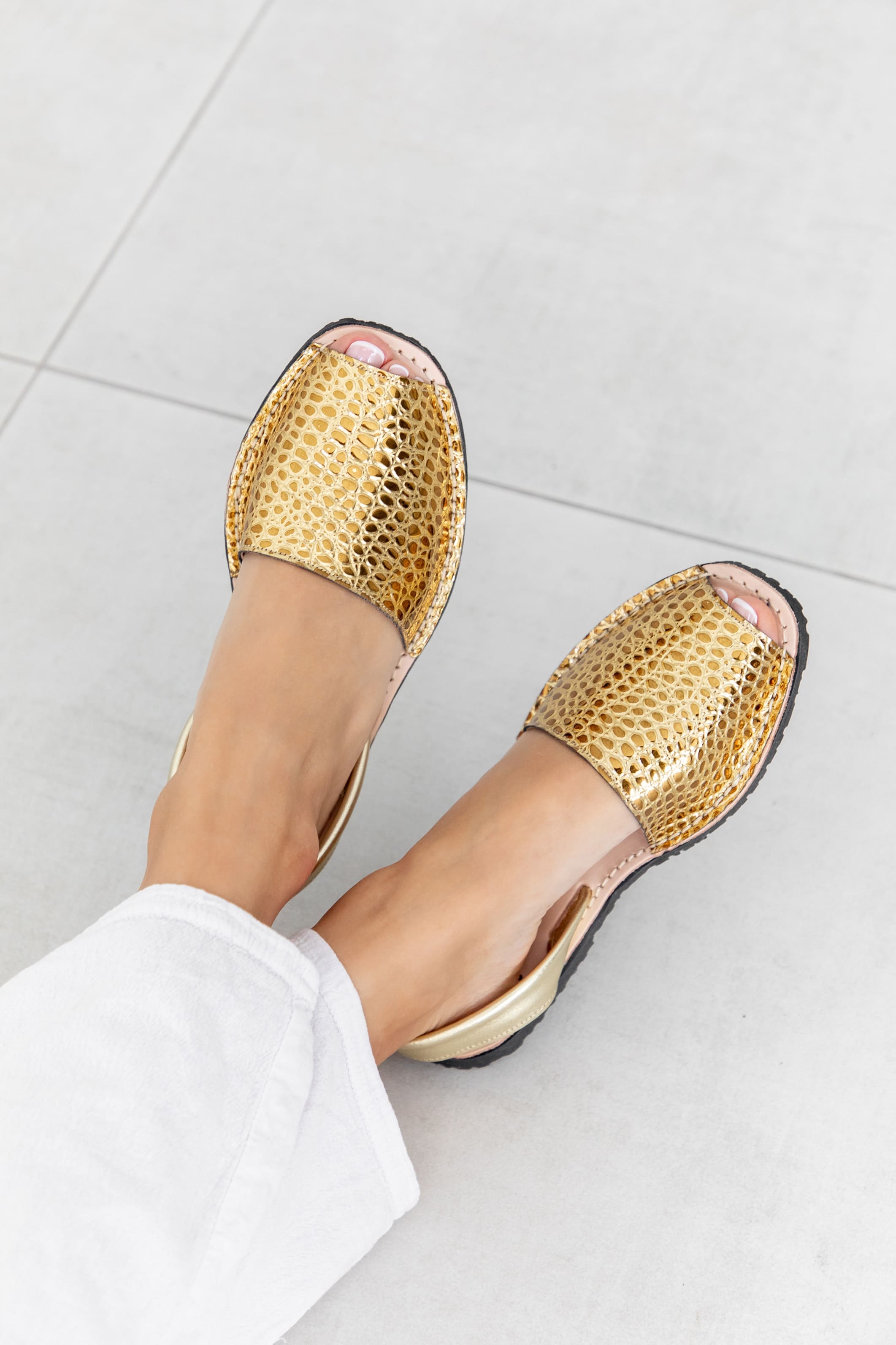 Spanish Gold Metallic Abarcas