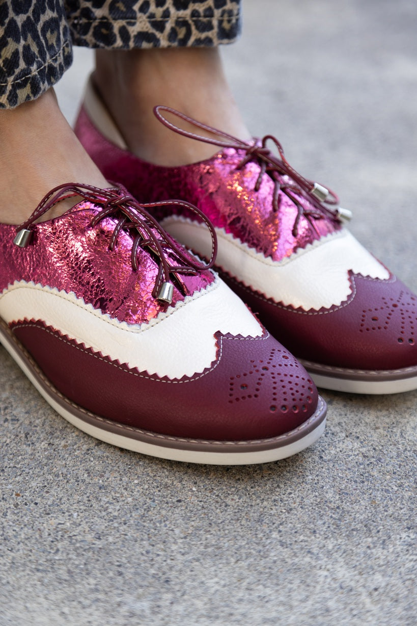 Oxford Contemporary Classic Carmine Red