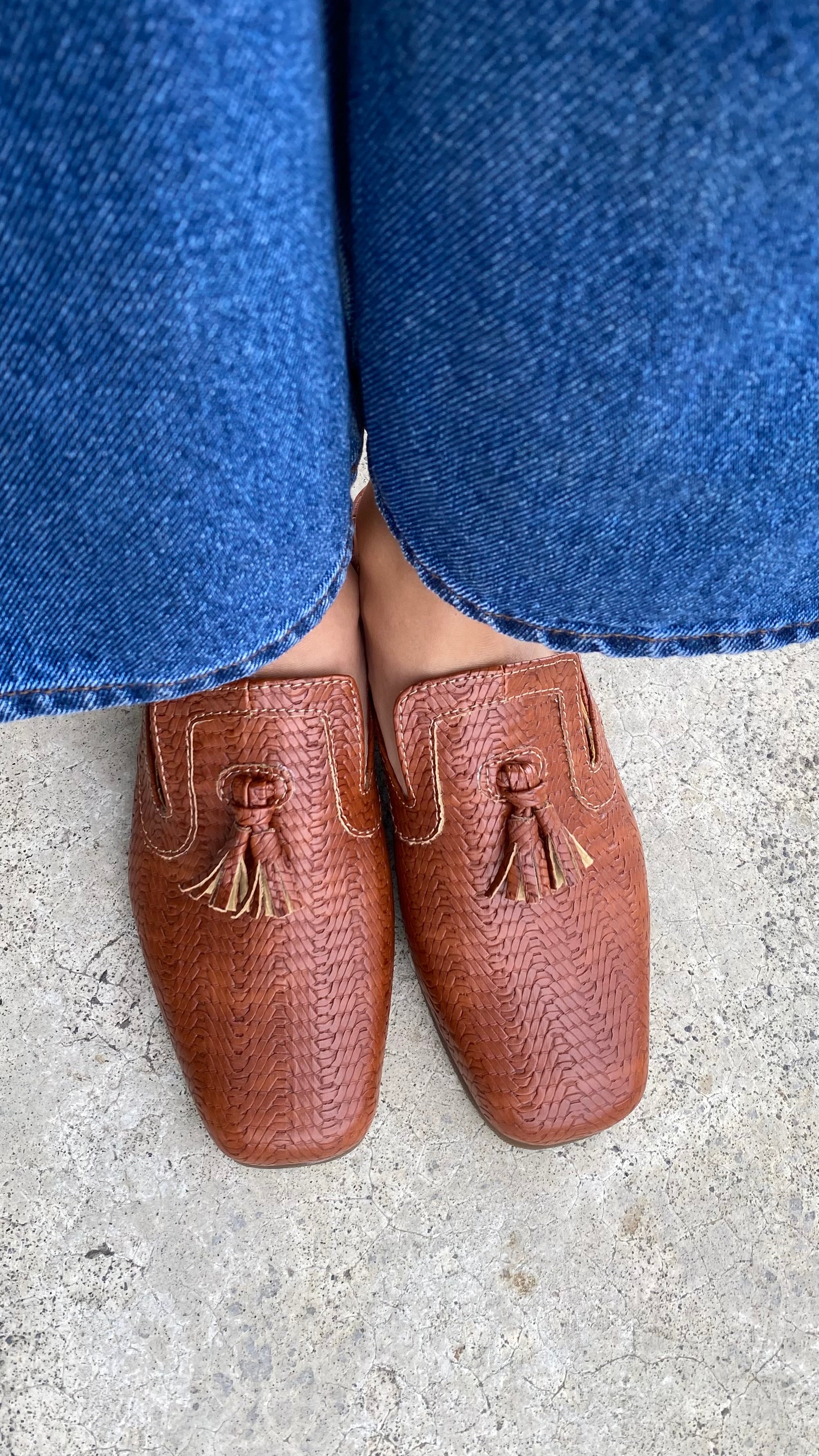 Mocasín con PomponesTan