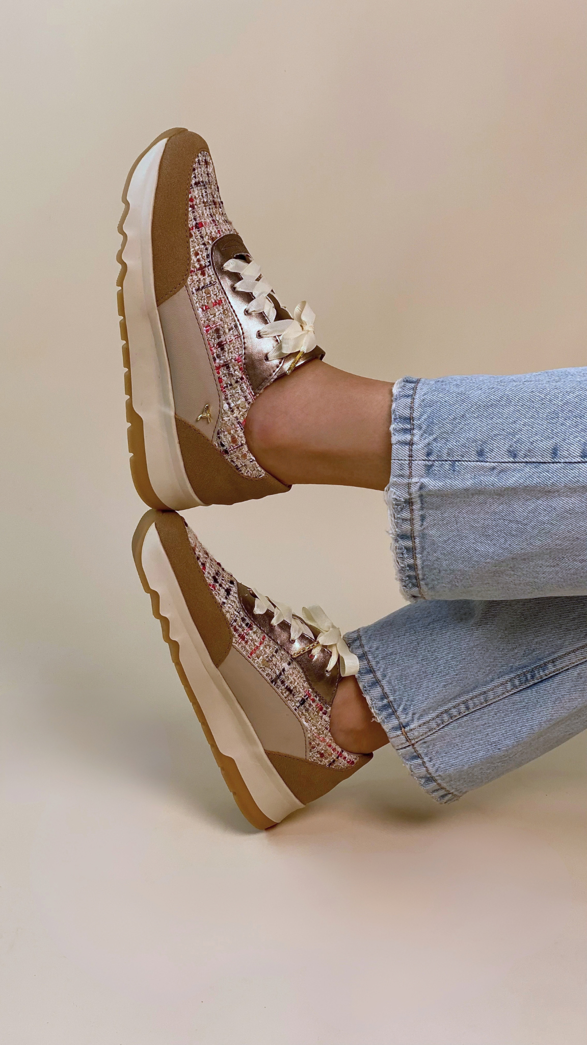 Tenis Urbanos Beige