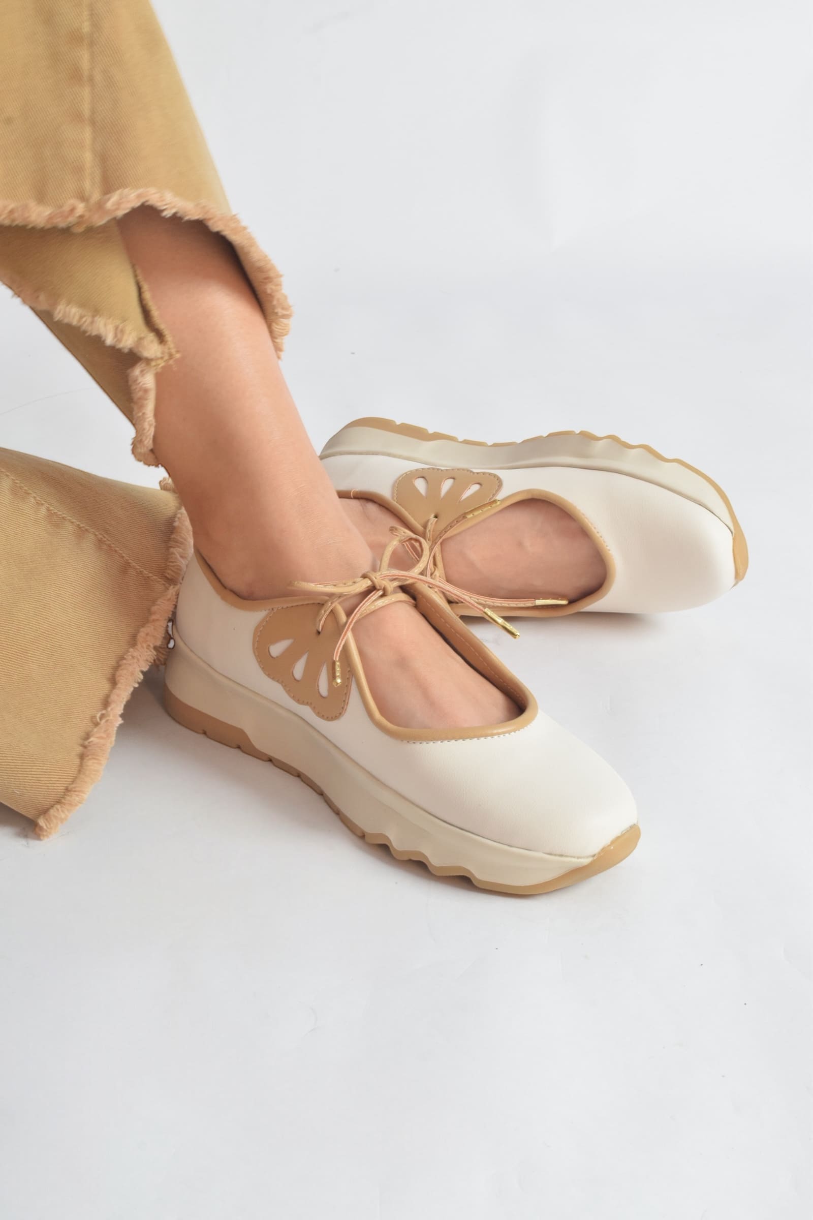 Tenis Mariposa Late
