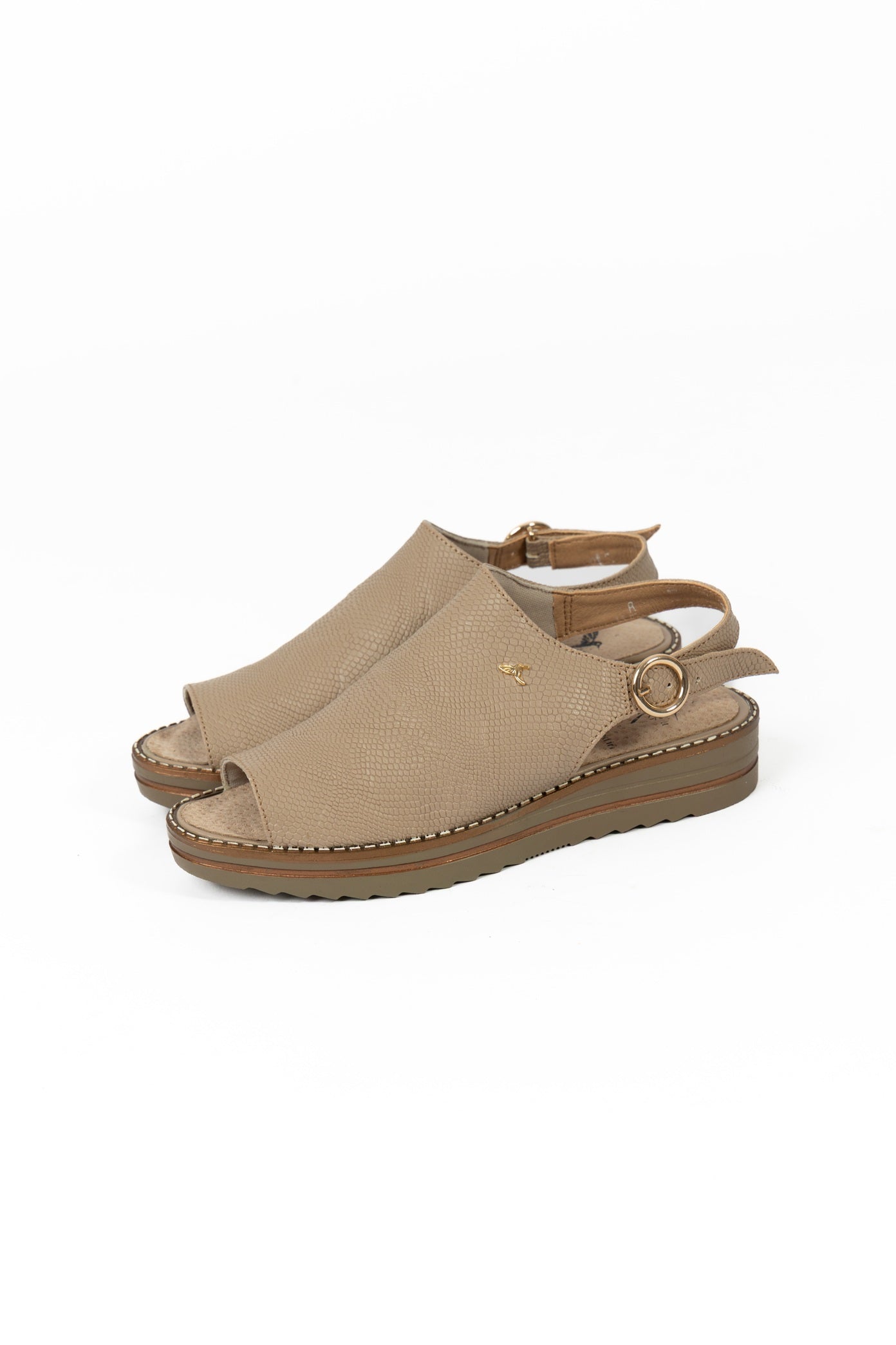 Oyster Wedge Sandal